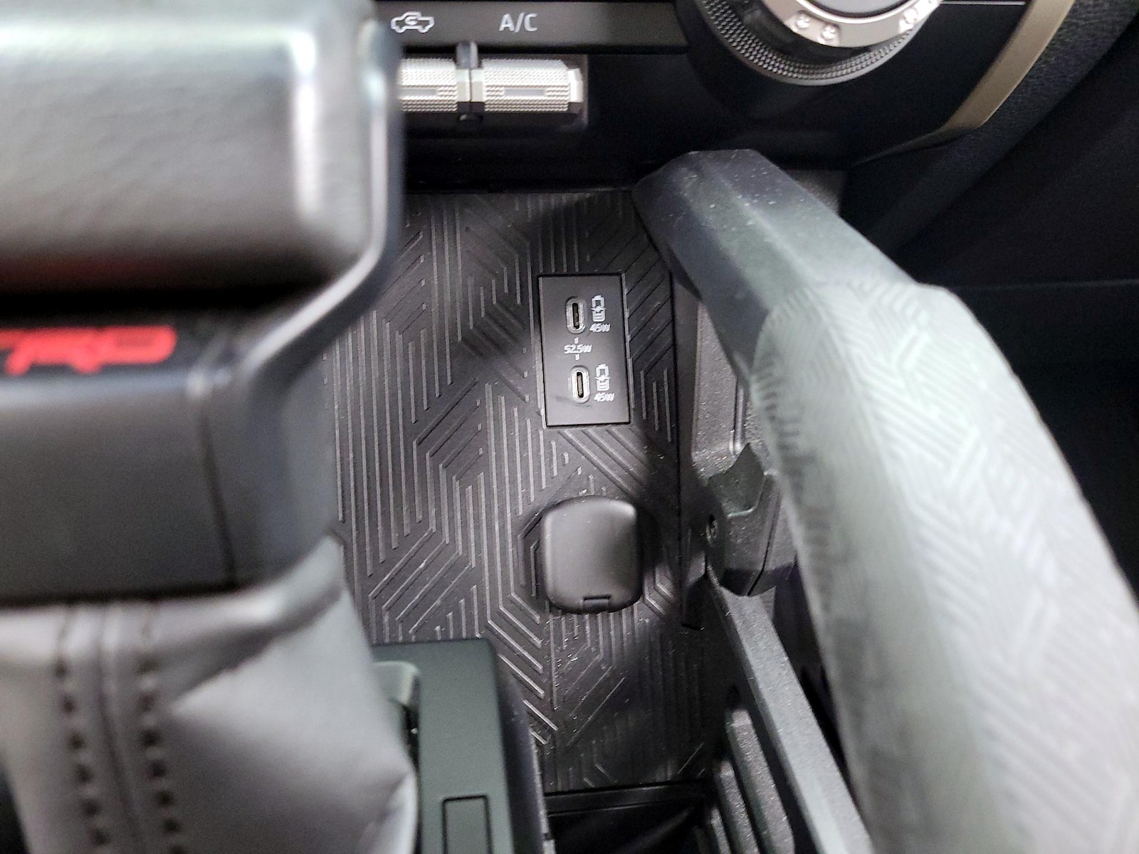 2024 Toyota Tacoma TRD Sport - Photo 19