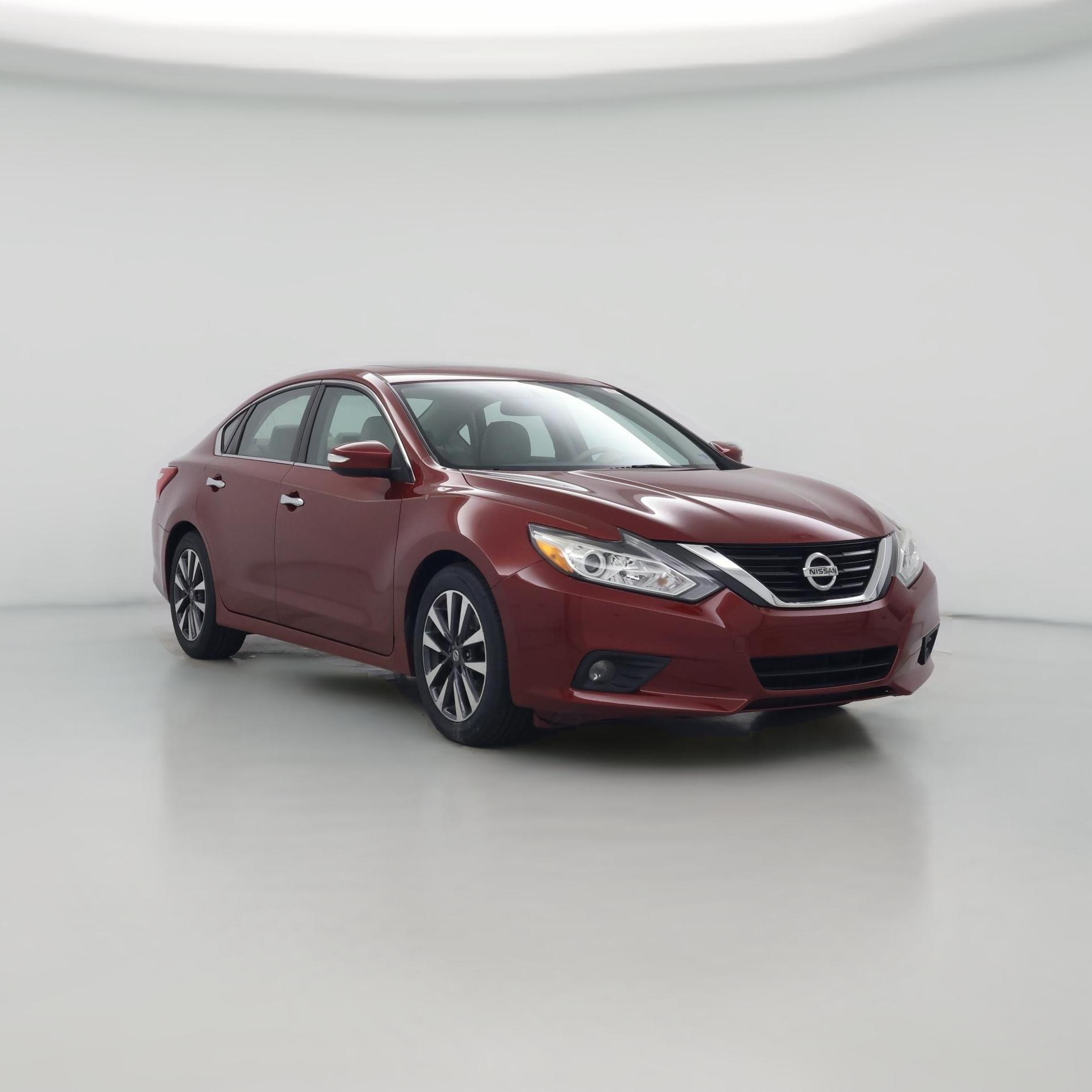 Thumbnail: 2017 Nissan Altima - 1