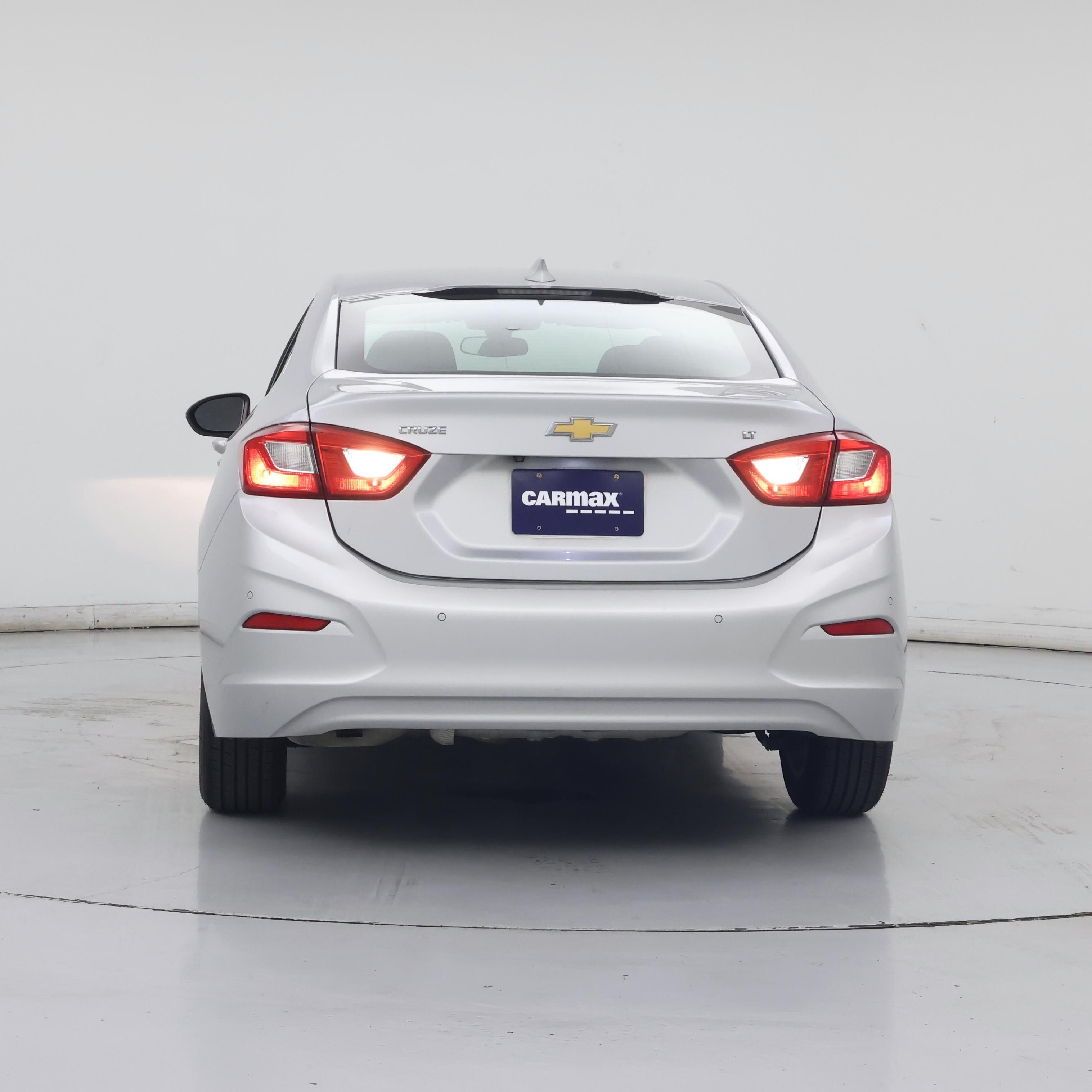 Thumbnail: 2018 Chevrolet Cruze - 6