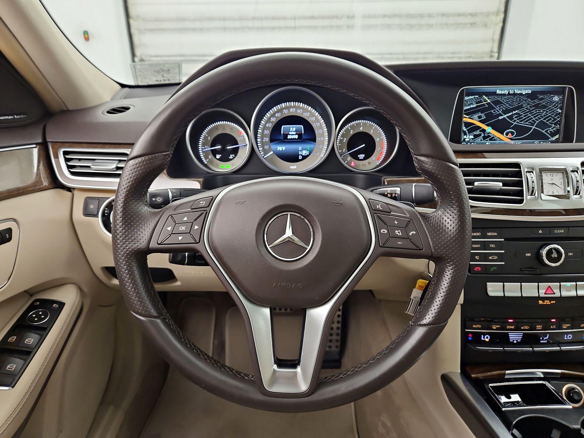Thumbnail: 2016 Mercedes-Benz E-Class - 10