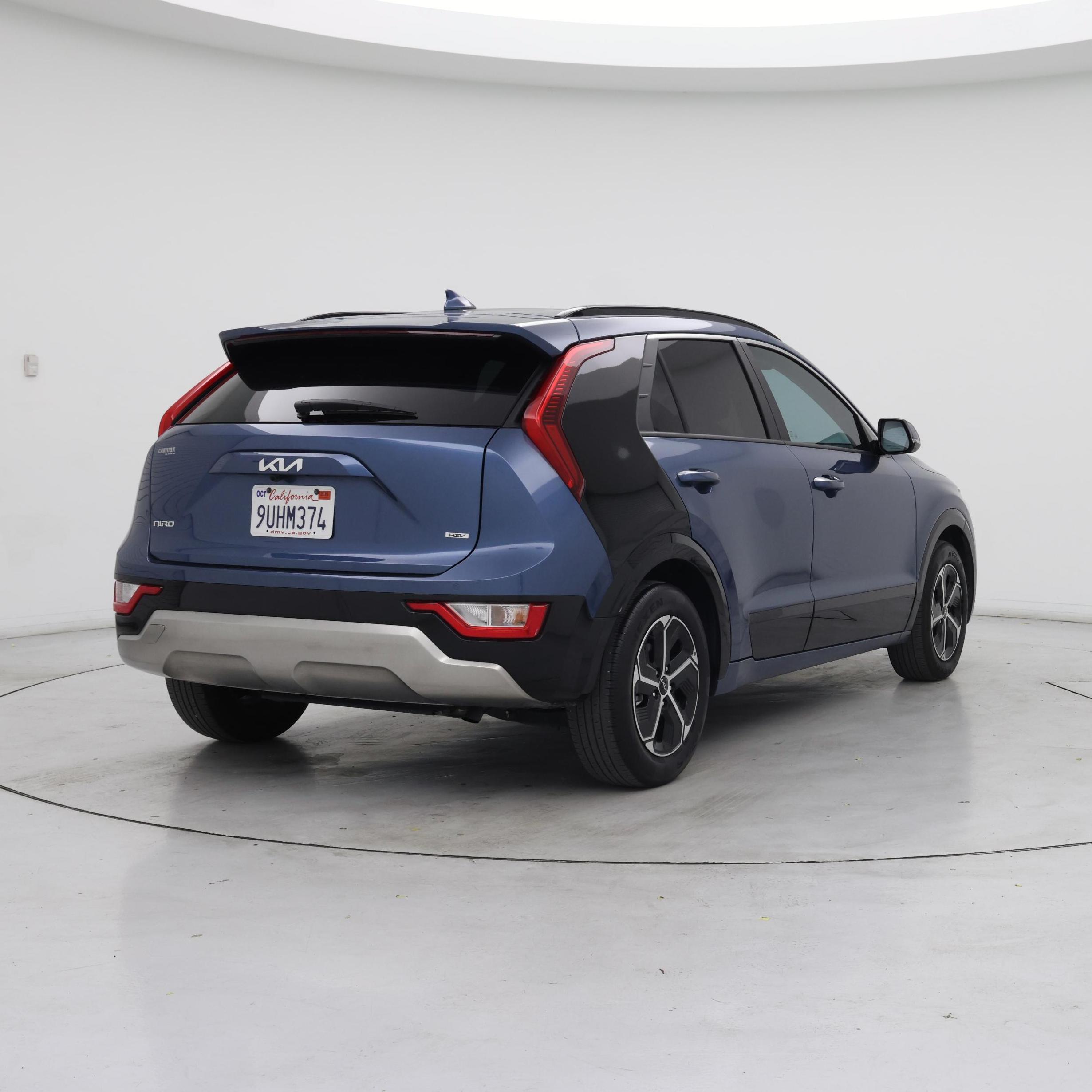 Thumbnail: 2024 Kia Niro - 8