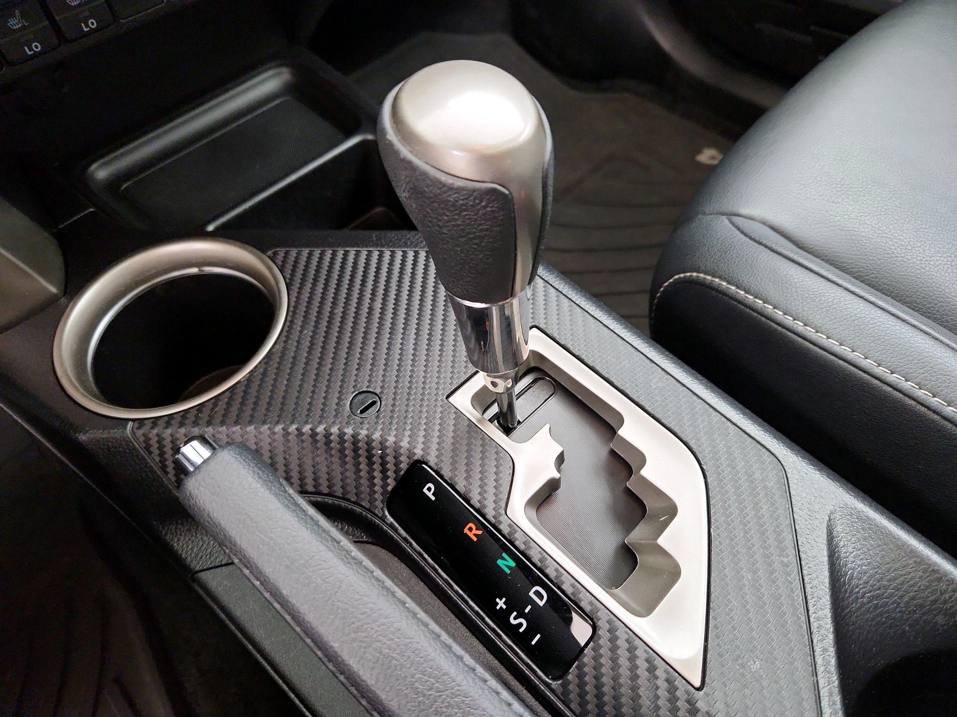Thumbnail: 2014 Toyota RAV4 - 18