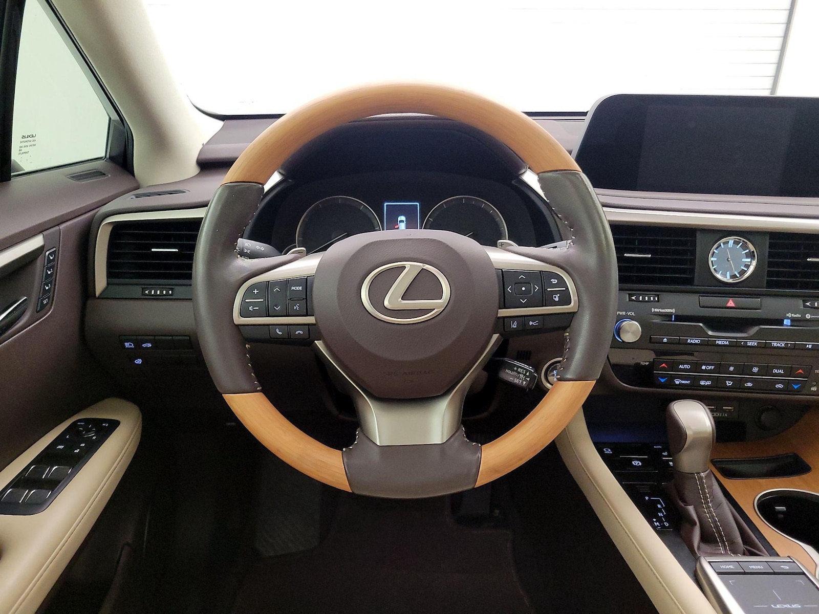 2020 Lexus RX 350 - Photo 11
