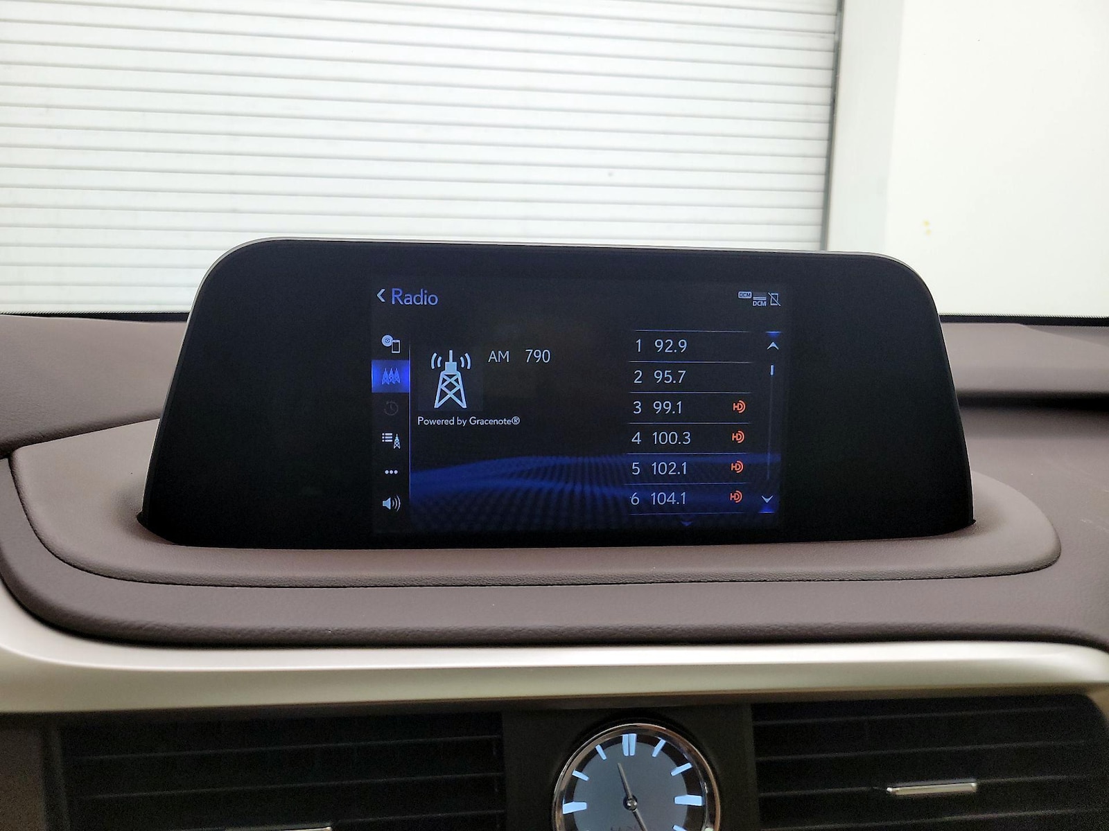 2020 Lexus RX 350 - Photo 16