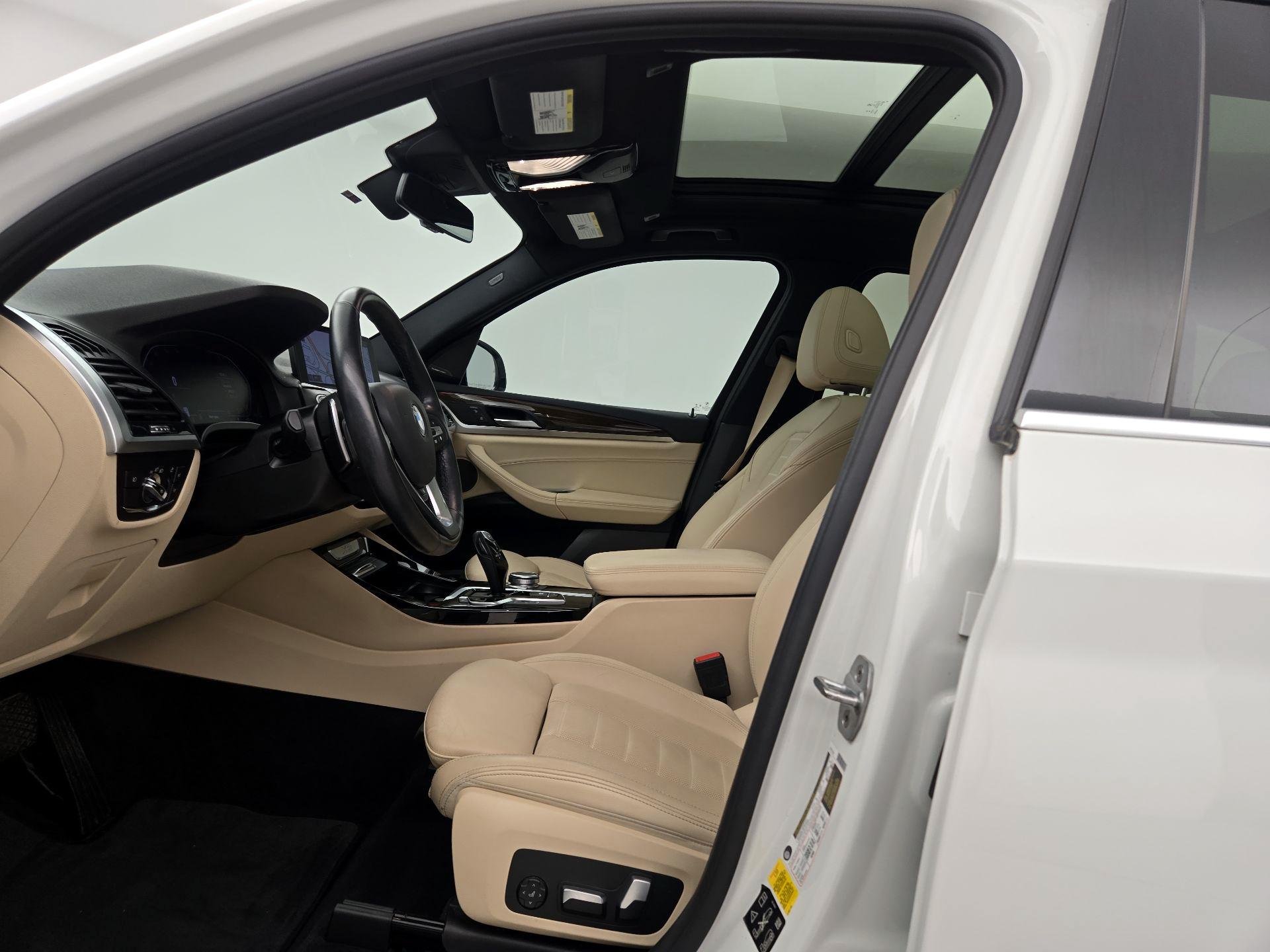 Thumbnail: 2020 BMW X3 - 11
