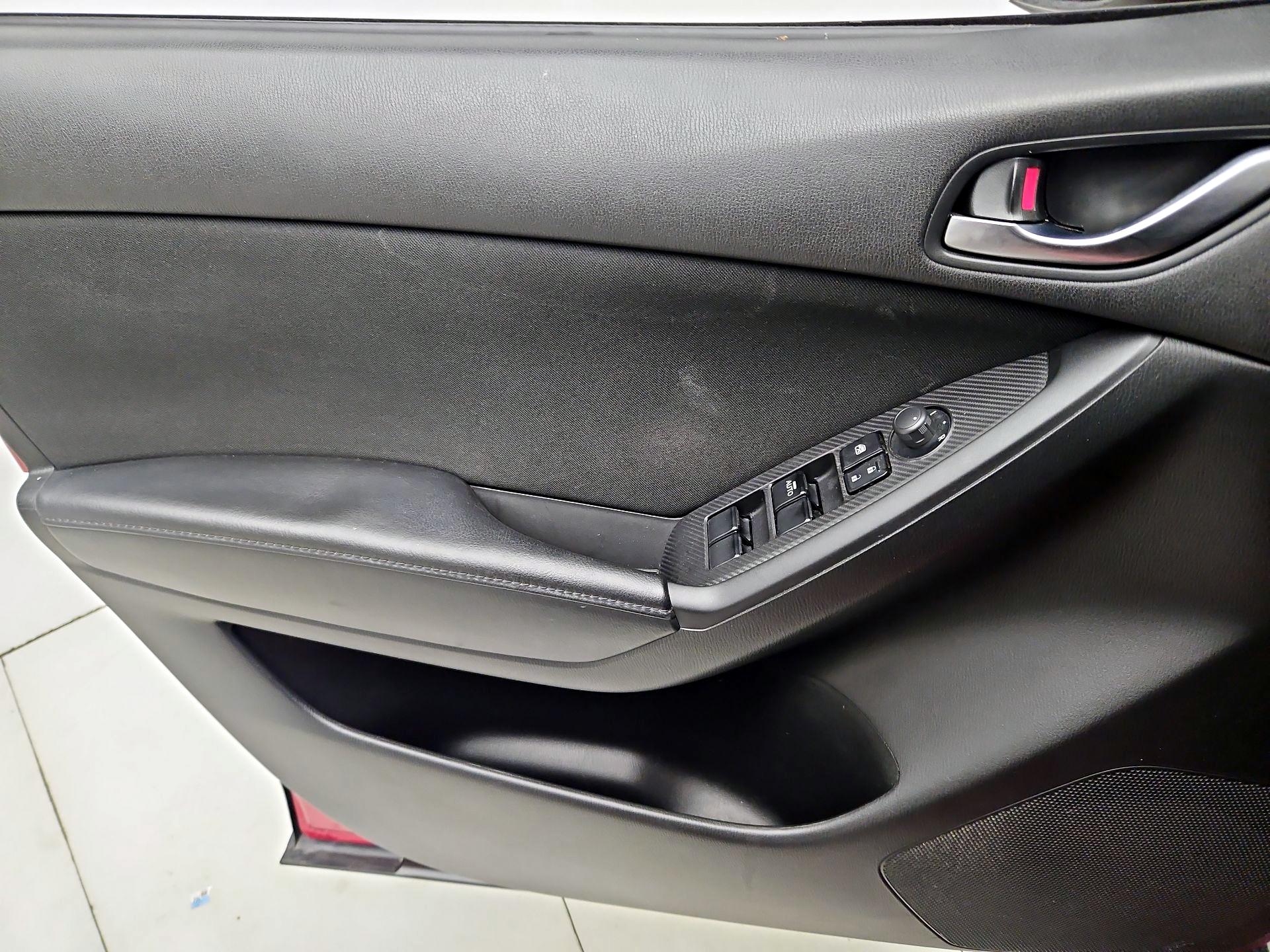Thumbnail: 2016 Mazda CX-5 - 12