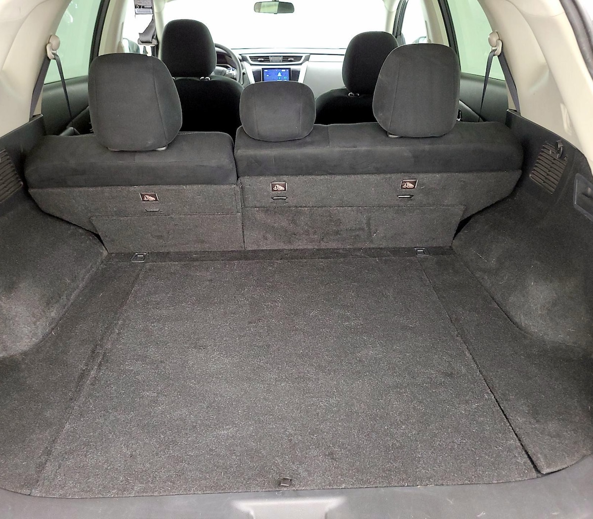 Trunk/Cargo (Seats Up)
