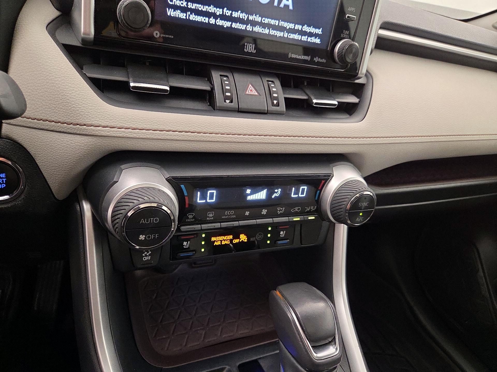 Thumbnail: 2019 Toyota RAV4 - 16