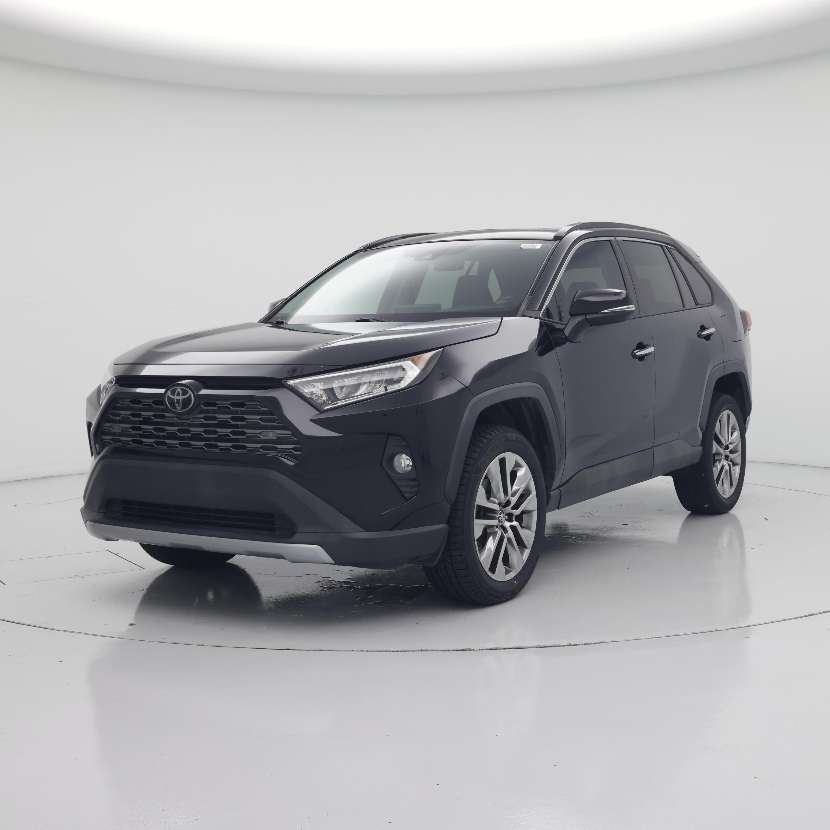 Thumbnail: 2019 Toyota RAV4 - 4