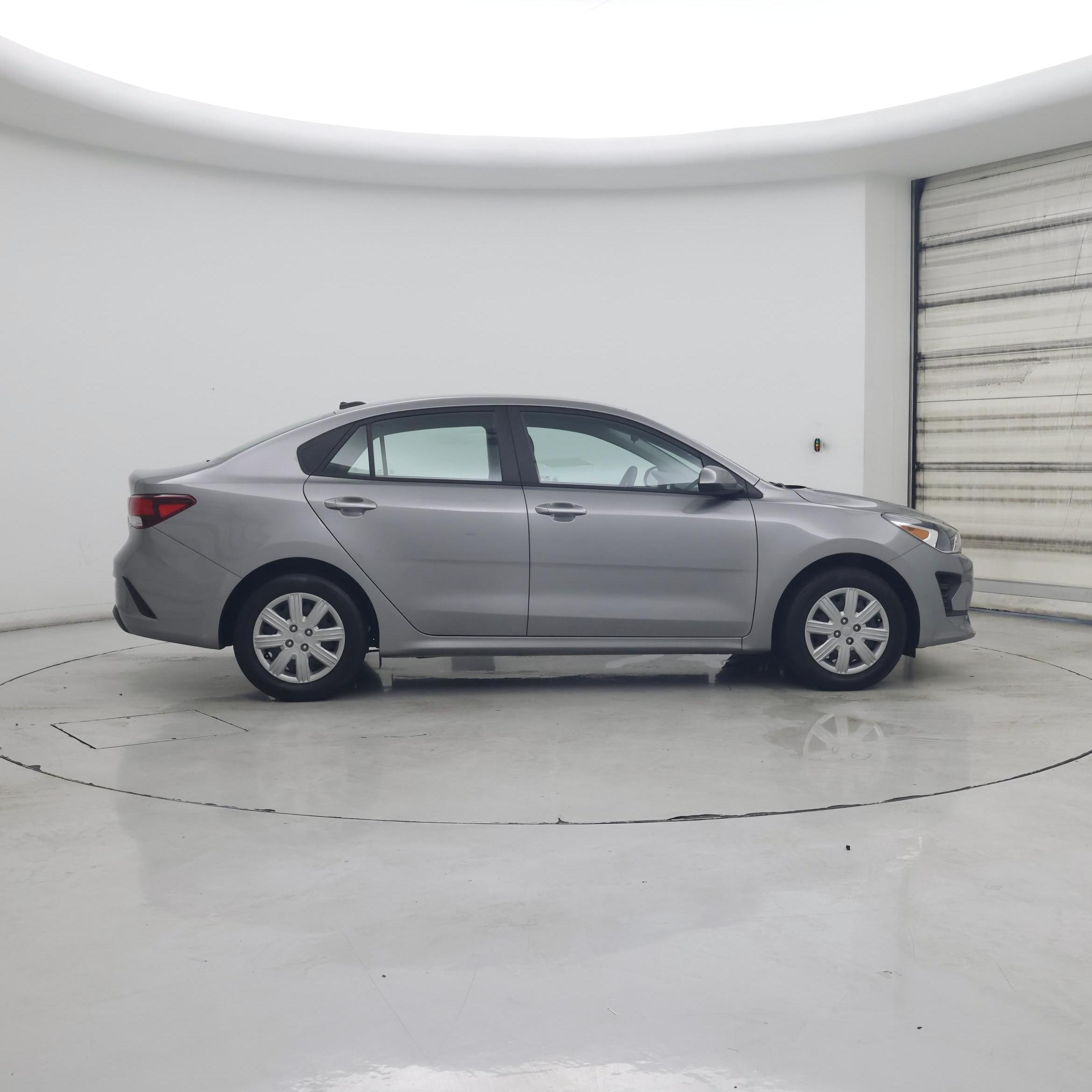 Thumbnail: 2023 Kia Rio - 7