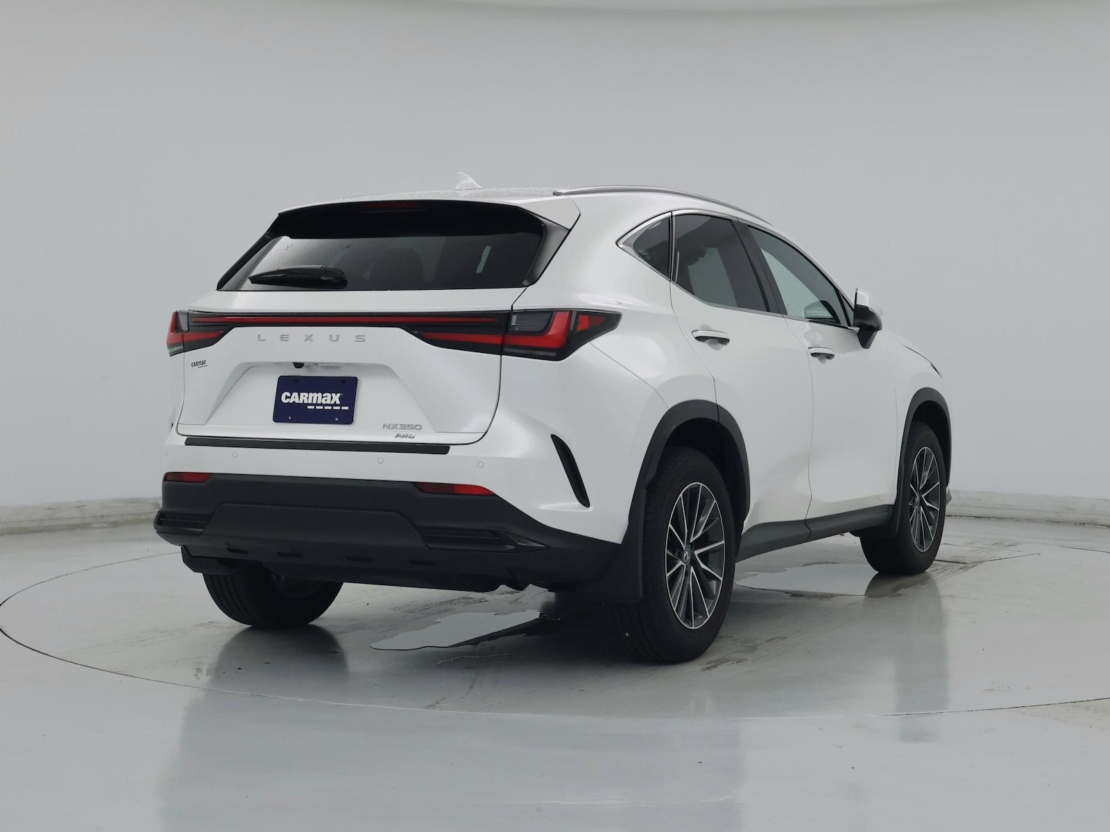 2025 Lexus NX 350 - Photo 9