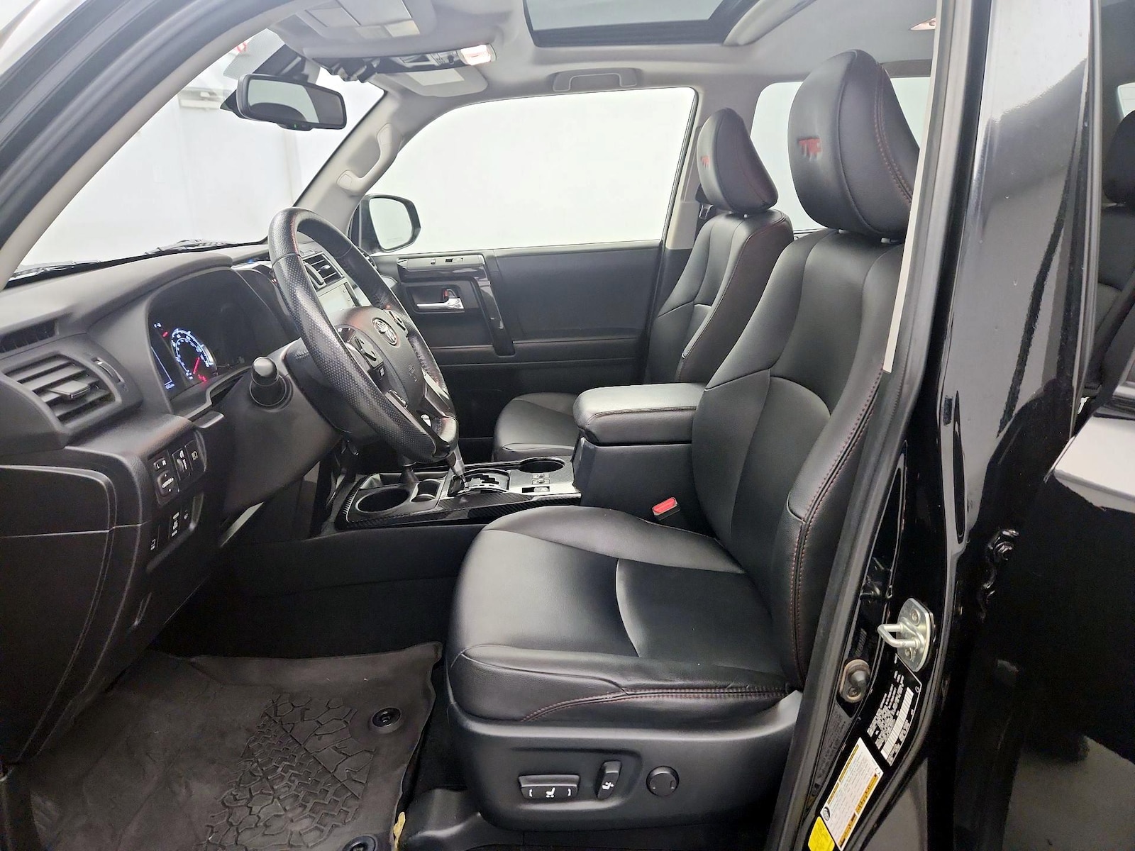 2023 Toyota 4Runner TRD Pro - Photo 12
