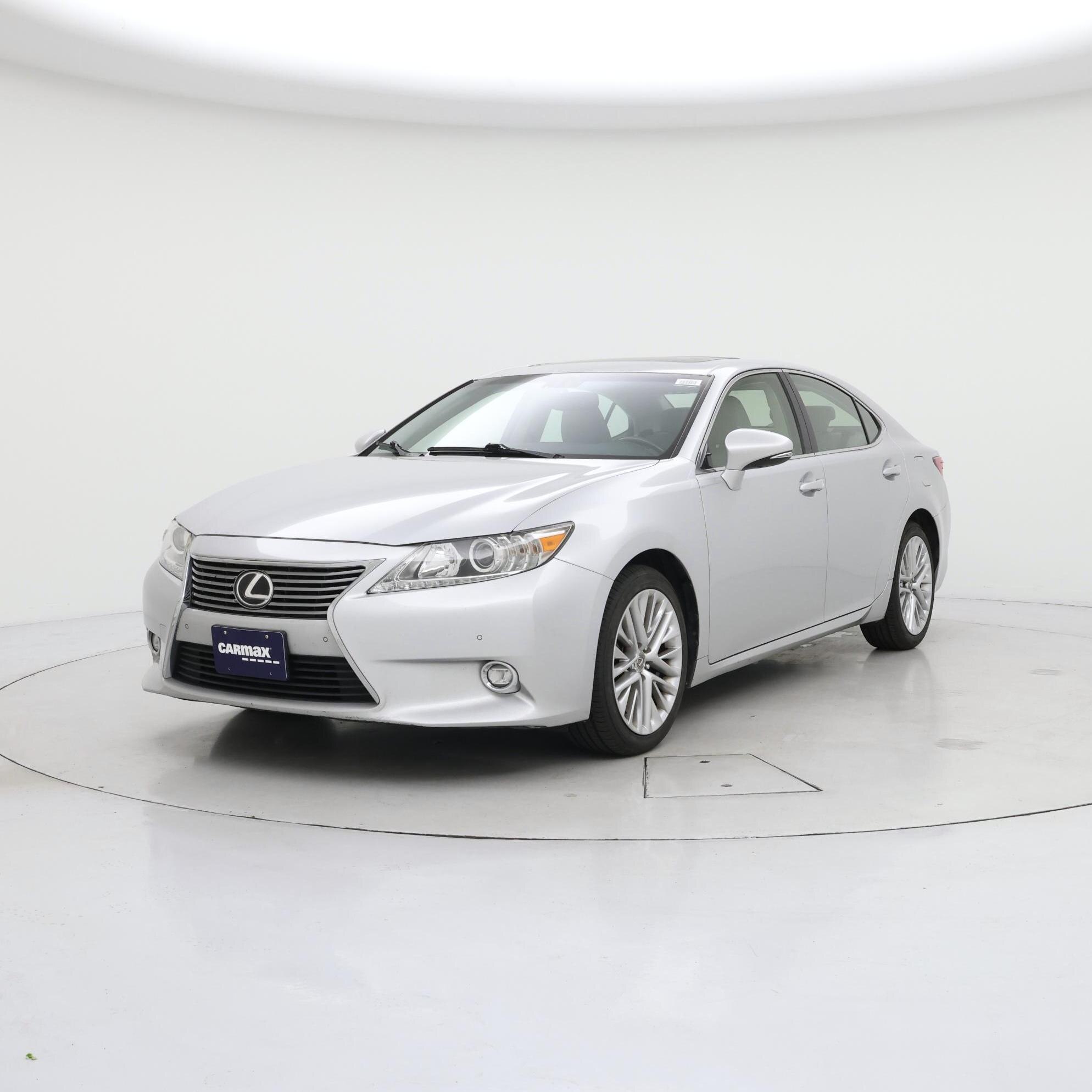 Thumbnail: 2015 Lexus ES - 4