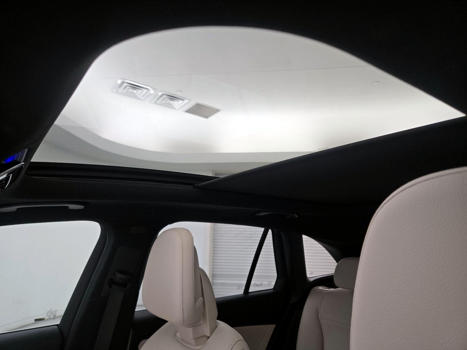2024 Mercedes-Benz GLC GLC 300 - Photo 21