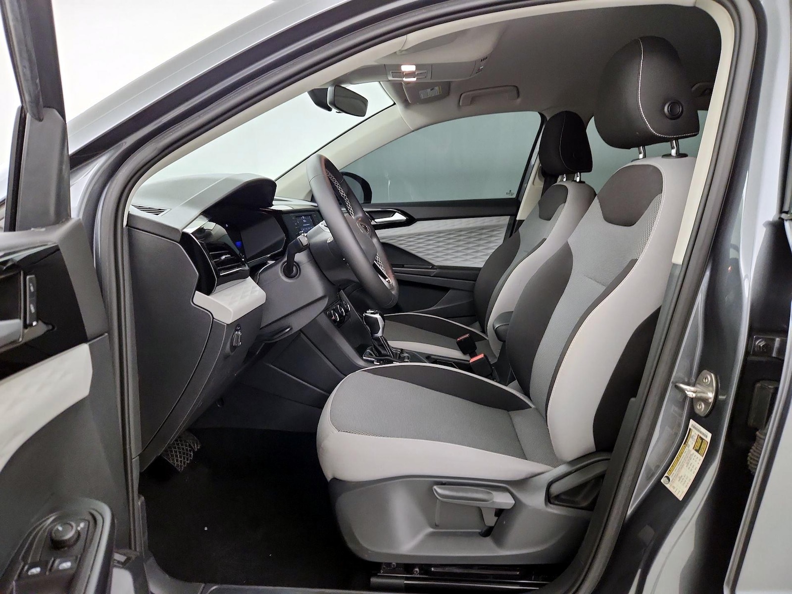 2023 Volkswagen Taos S - Photo 12