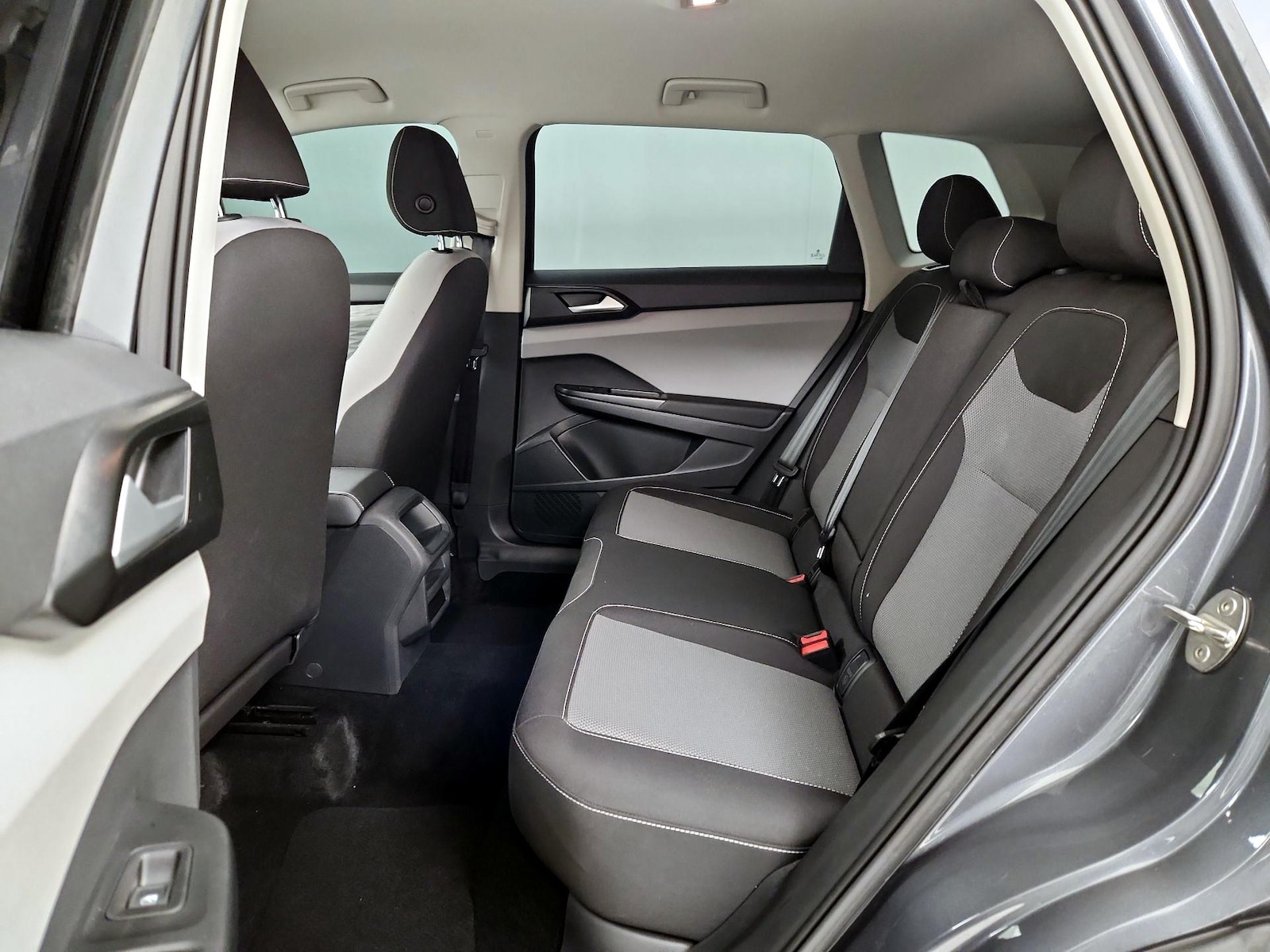 2023 Volkswagen Taos S - Photo 20