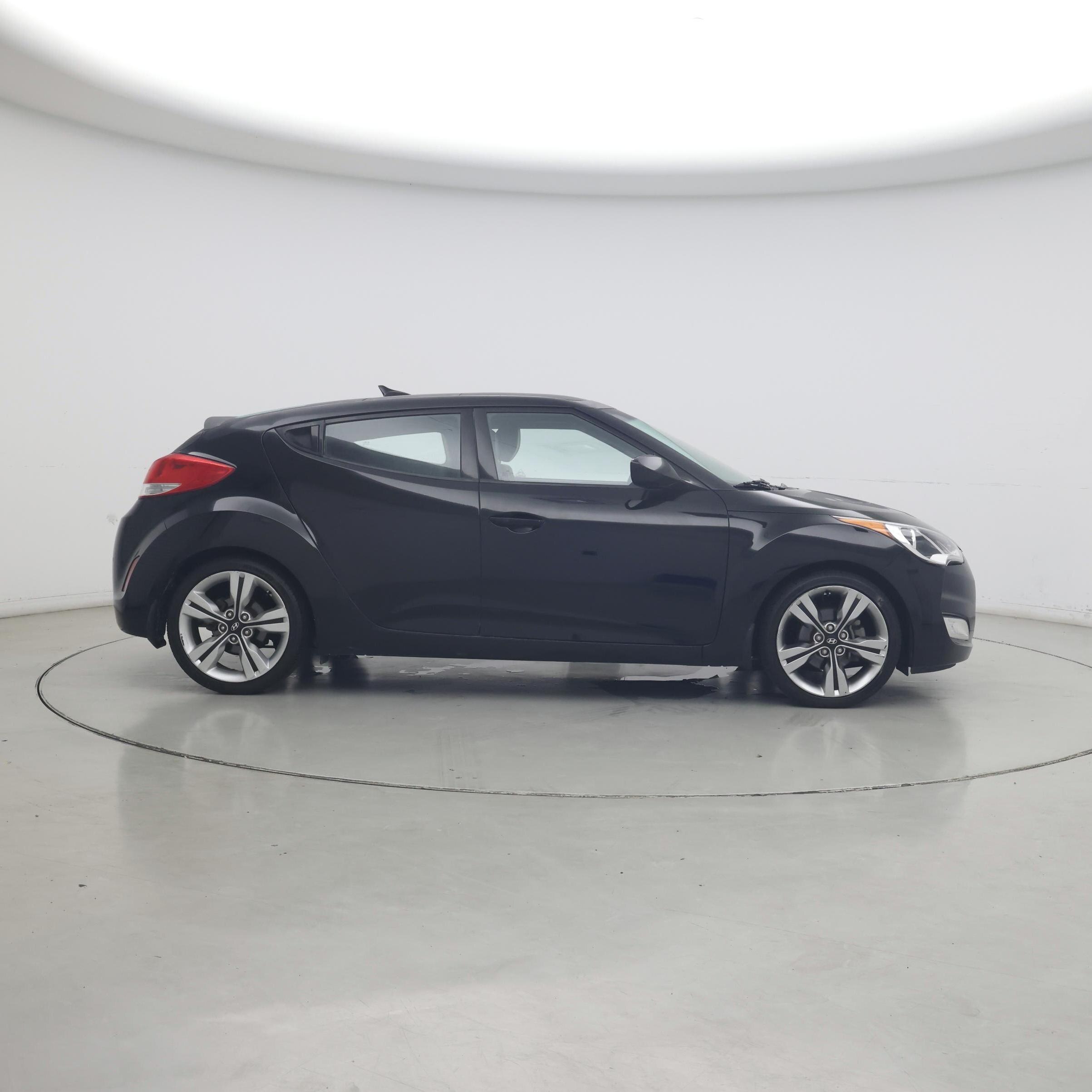 Thumbnail: 2014 Hyundai Veloster - 7