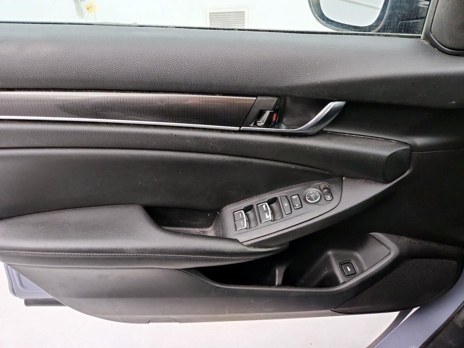 2022 Honda Accord Sport - Photo 13