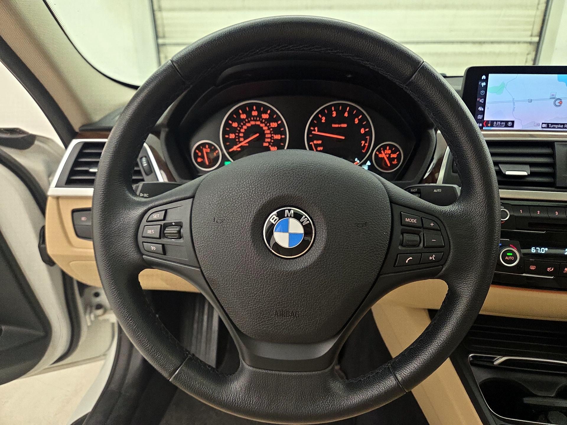 Thumbnail: 2018 BMW 3 Series - 10