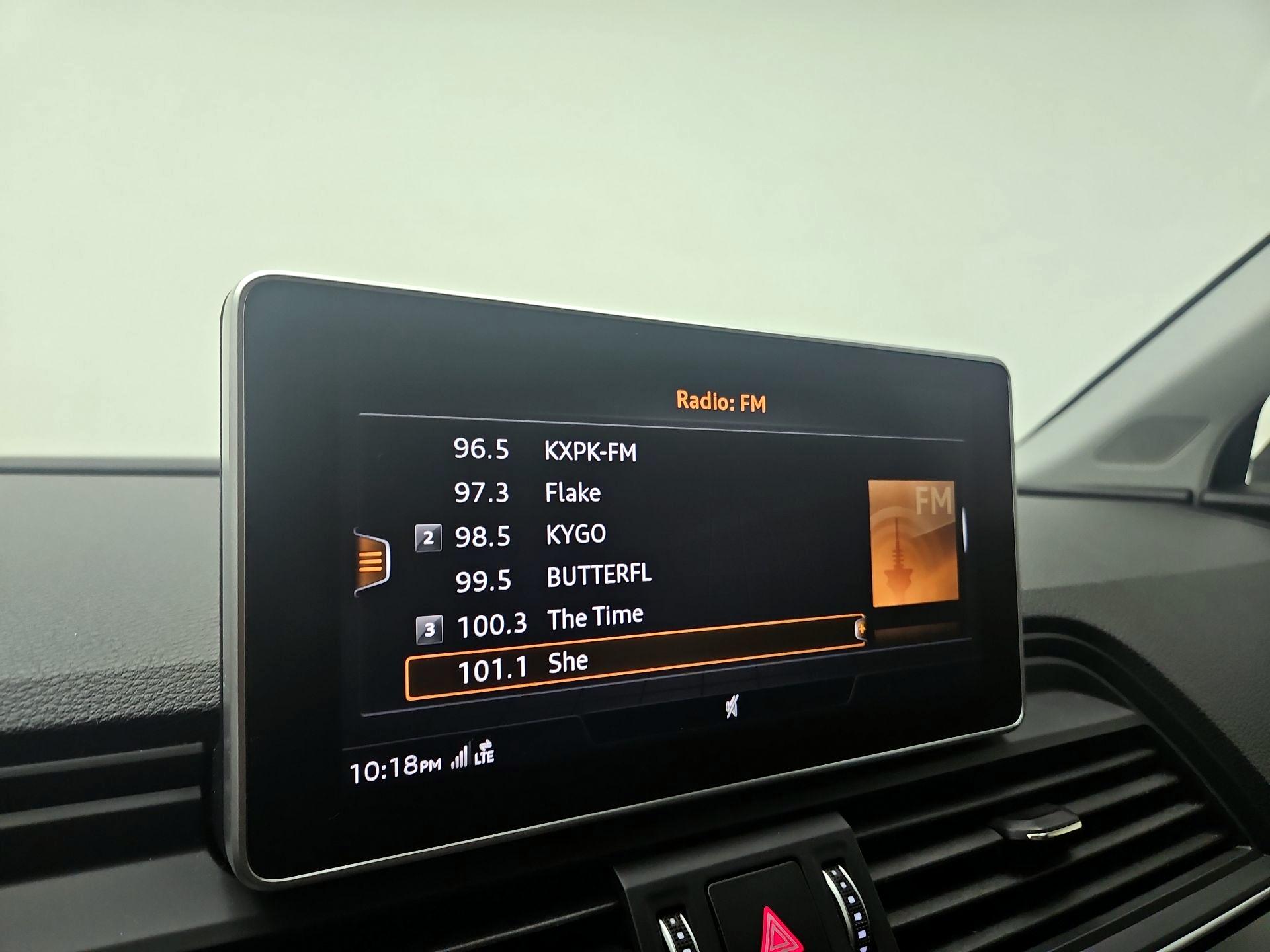 Thumbnail: 2020 Audi Q5 - 16