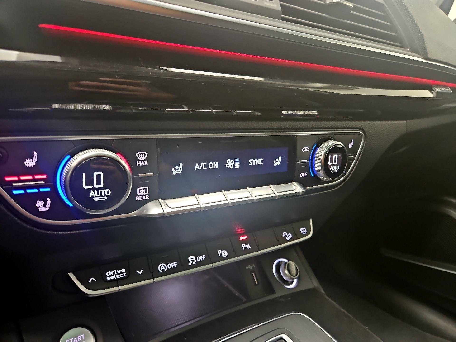 Thumbnail: 2020 Audi Q5 - 17
