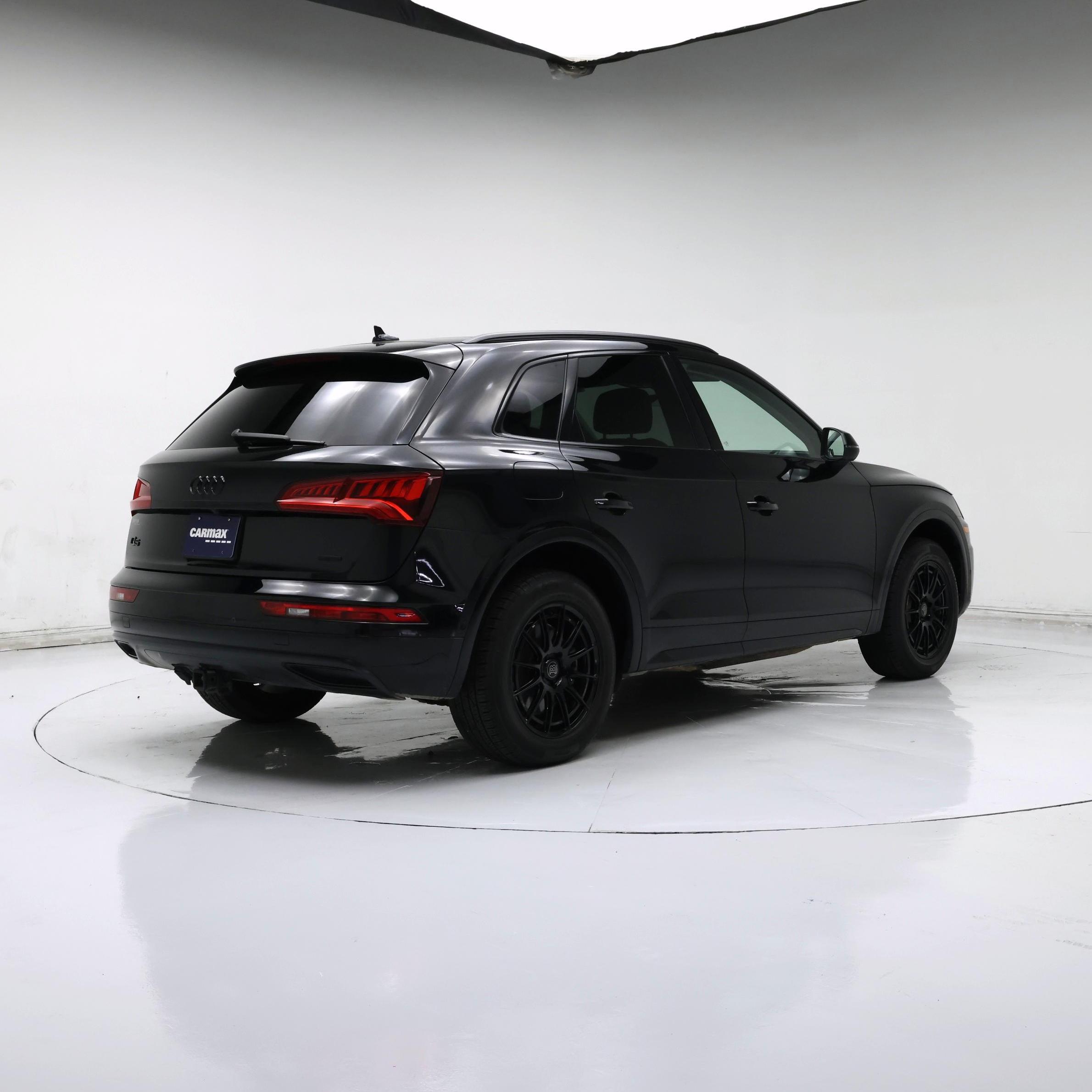 Thumbnail: 2020 Audi Q5 - 8