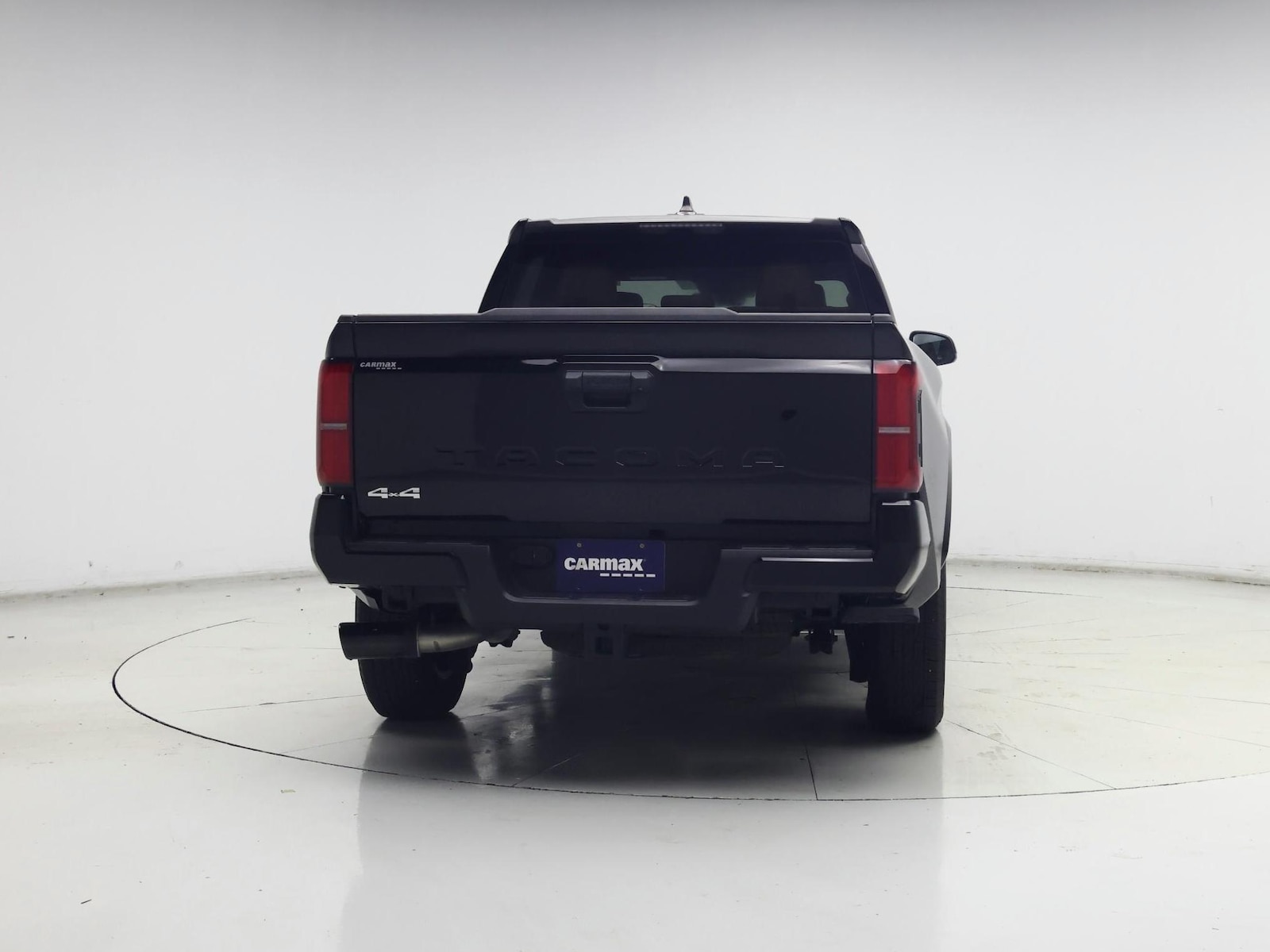 2025 Toyota Tacoma SR5 - Photo 7