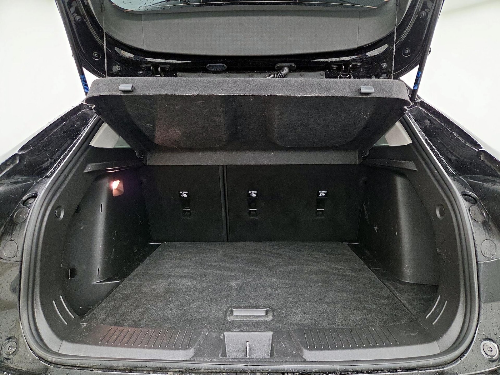 2025 Chevrolet Trax LT - Photo 21
