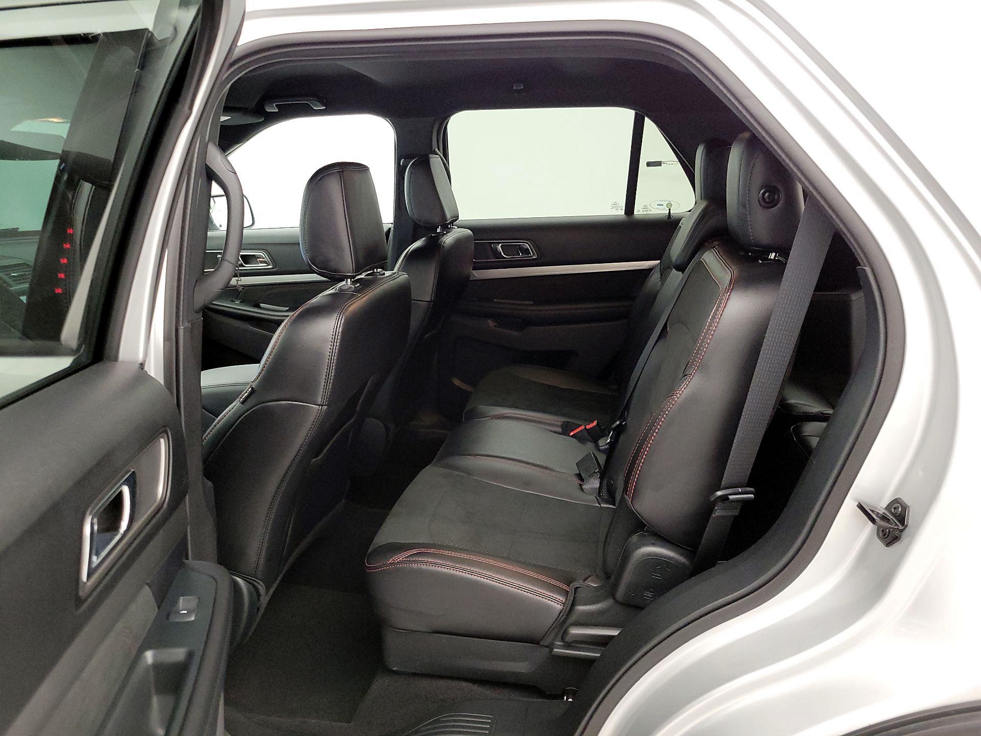 Thumbnail: 2019 Ford Explorer - 20