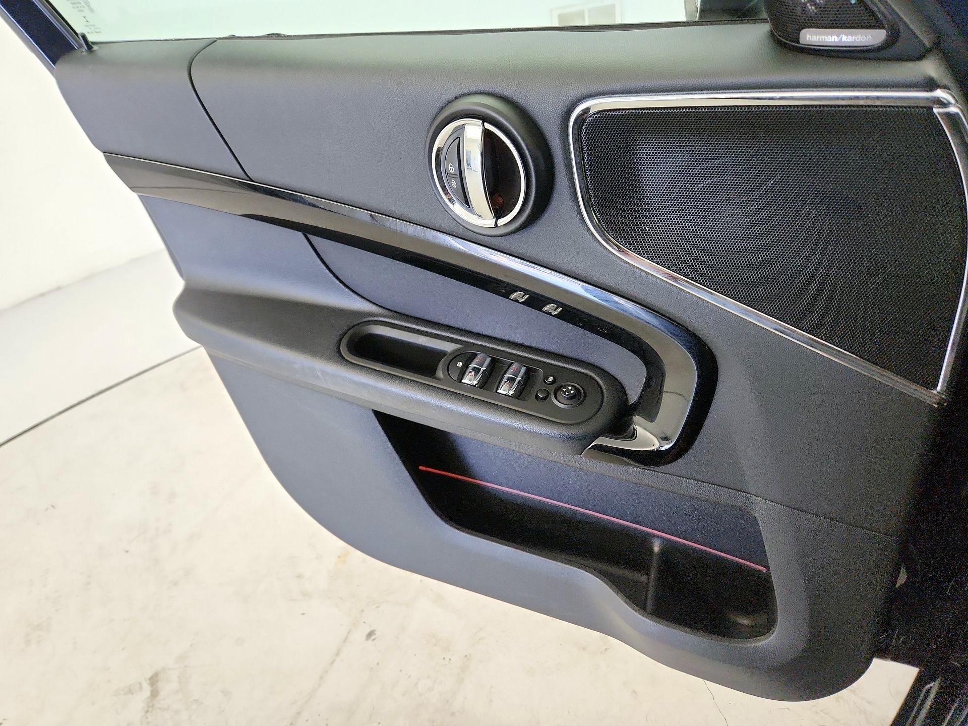 Thumbnail: 2019 MINI Cooper Countryman - 12
