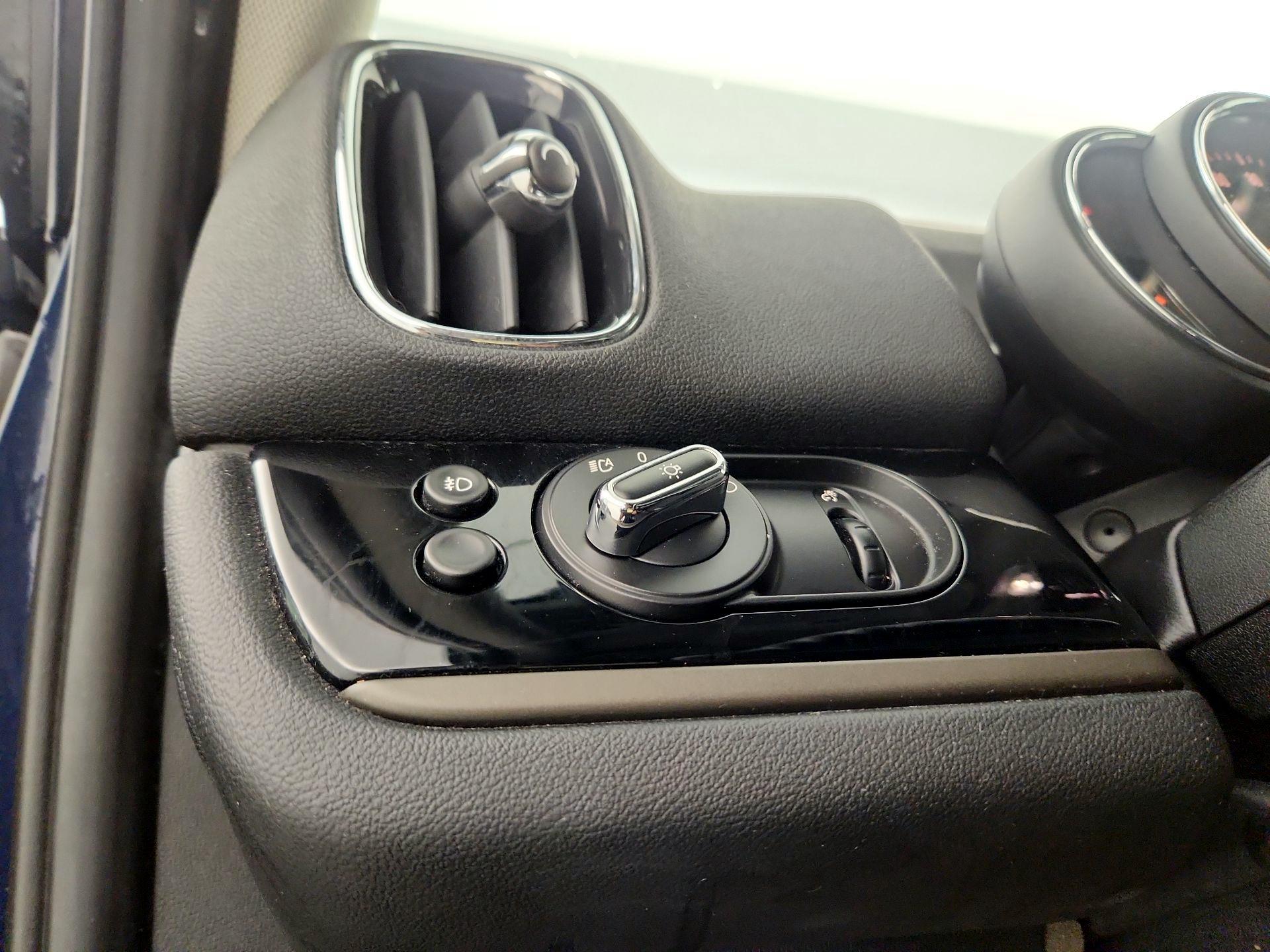 Thumbnail: 2019 MINI Cooper Countryman - 13
