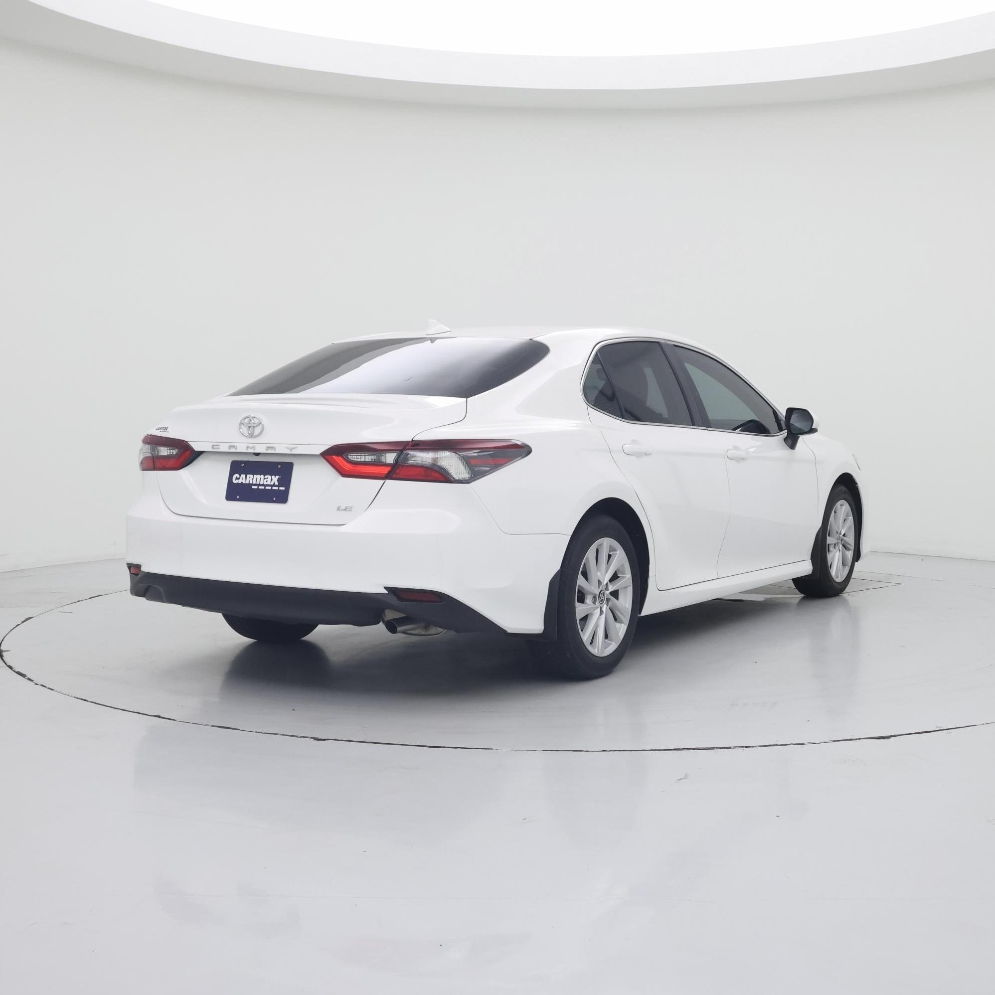 Thumbnail: 2024 Toyota Camry - 8