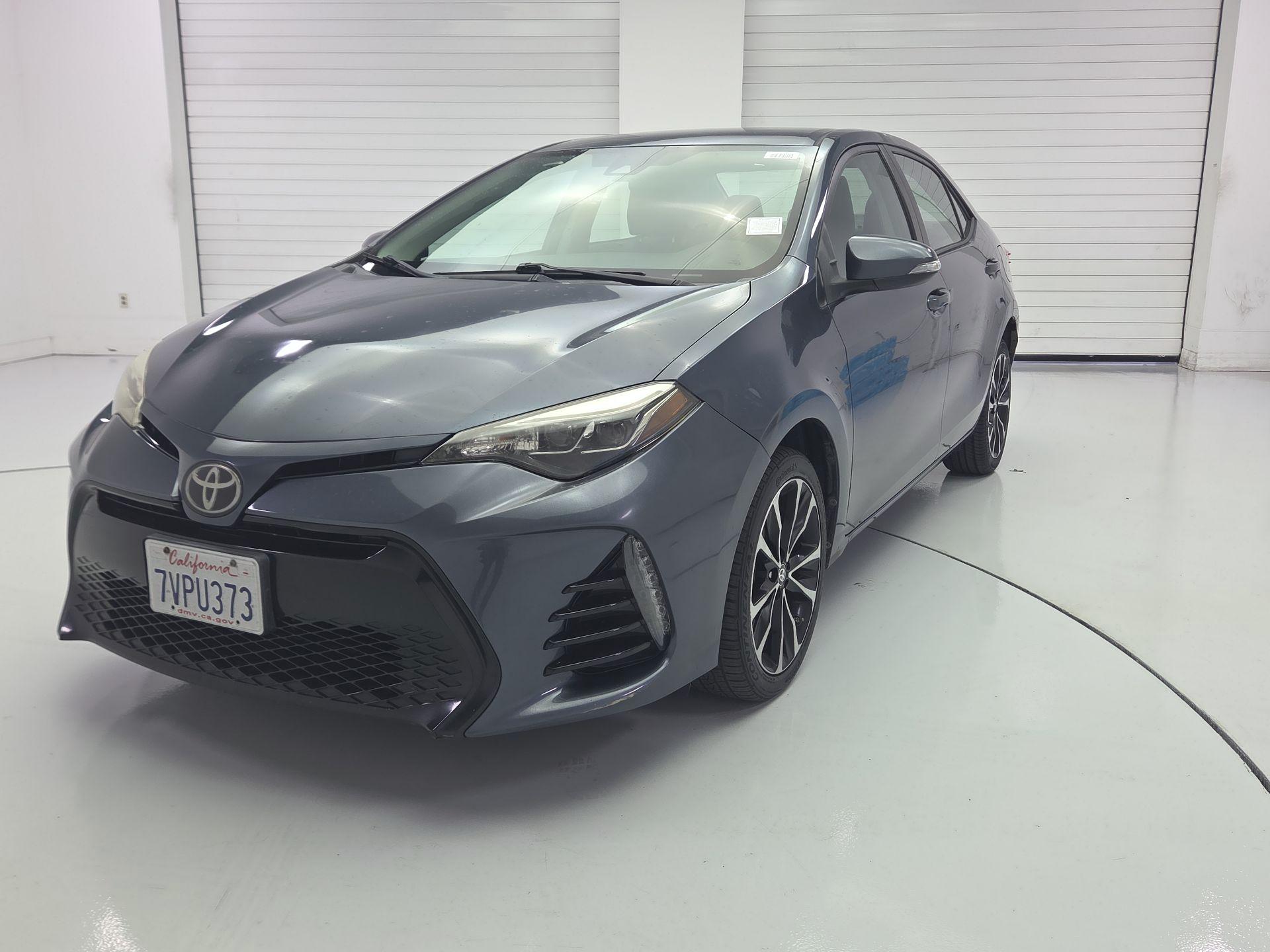 Thumbnail: 2017 Toyota Corolla - 3