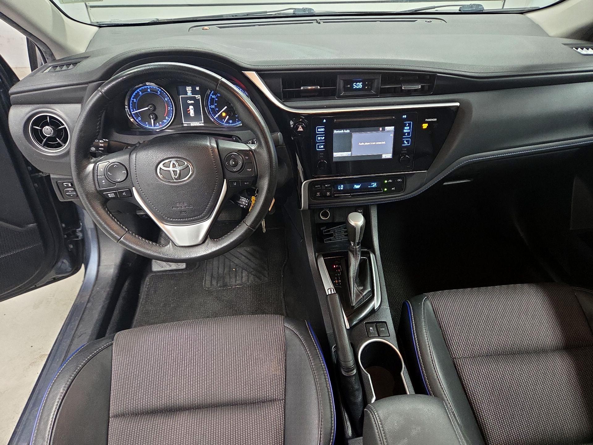 Thumbnail: 2017 Toyota Corolla - 8