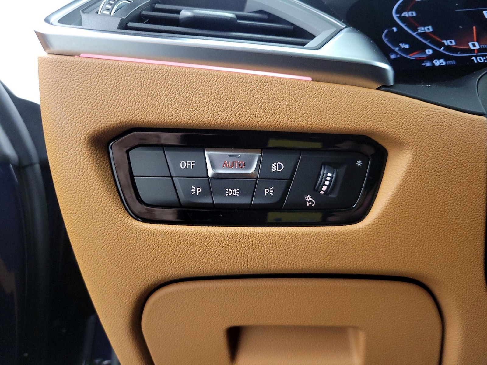 2021 BMW 4 Series M440i - Photo 14