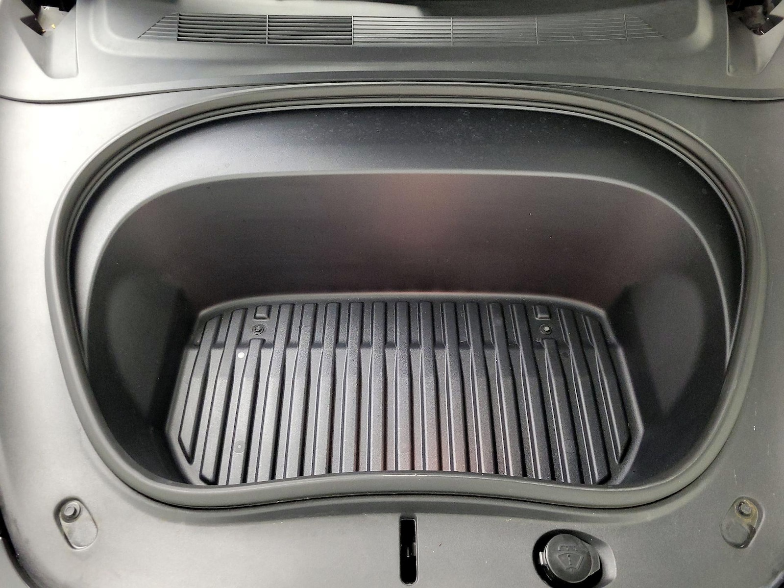 2025 Tesla Model 3 Long Range - Photo 22