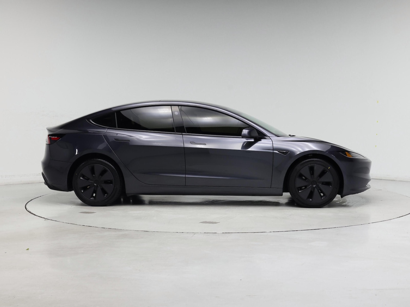 2025 Tesla Model 3 Long Range - Photo 8