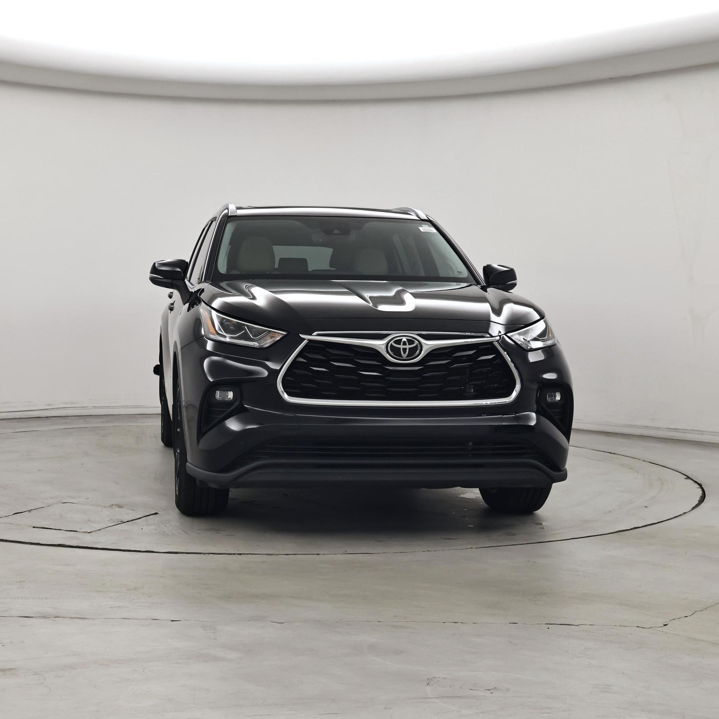 Thumbnail: 2021 Toyota Highlander - 5