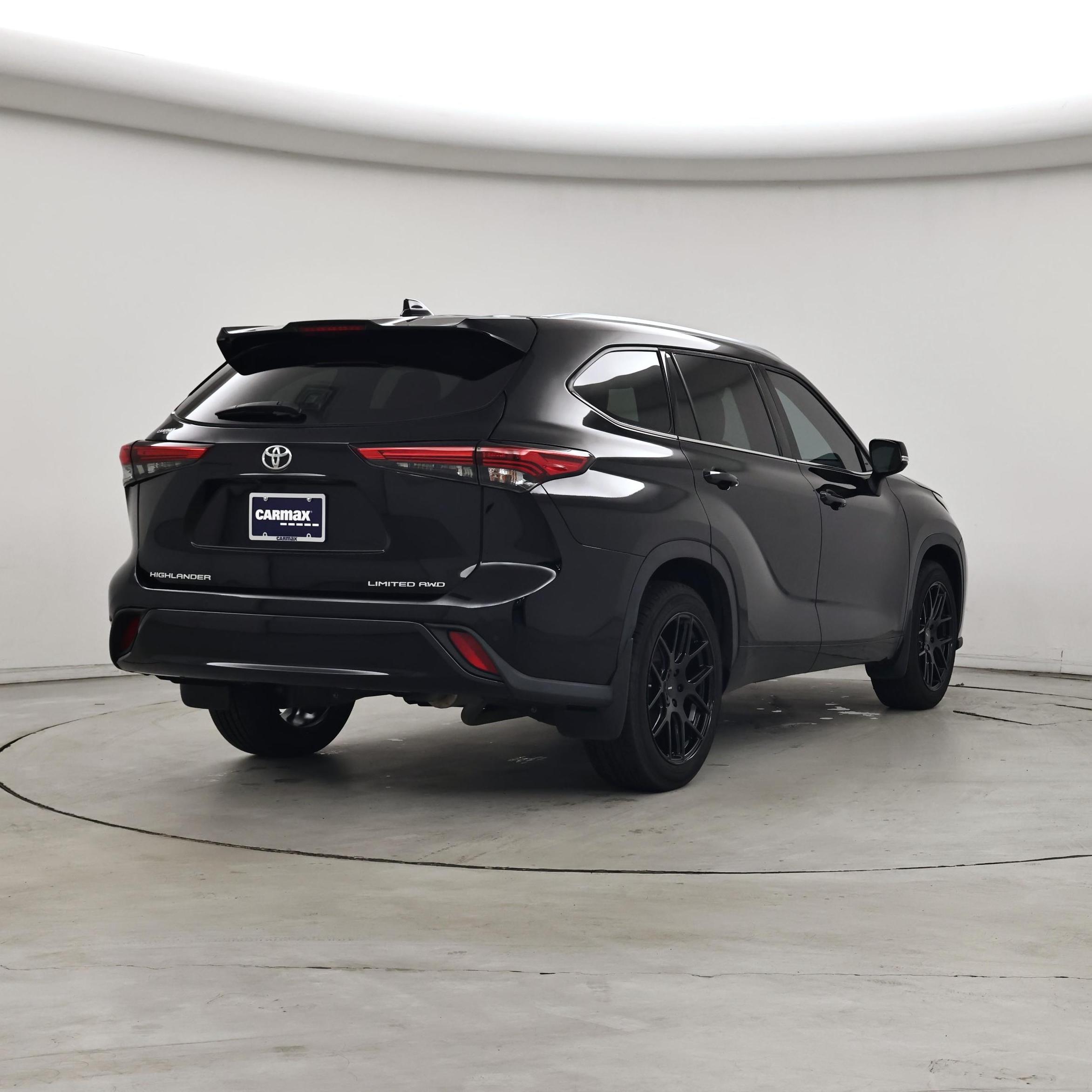 Thumbnail: 2021 Toyota Highlander - 8
