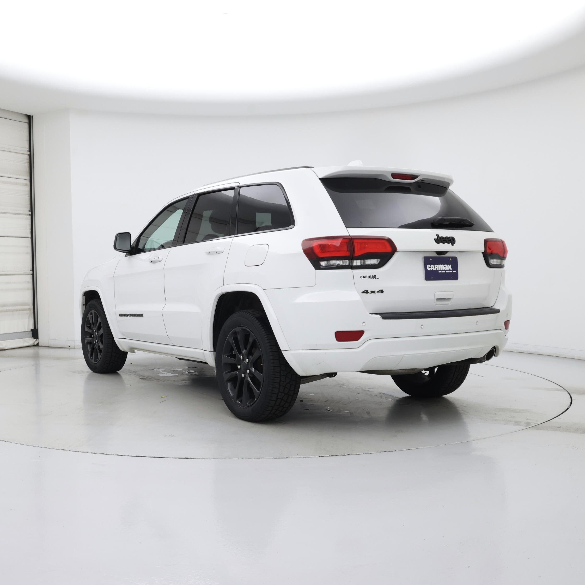 Thumbnail: 2019 Jeep Grand Cherokee - 2