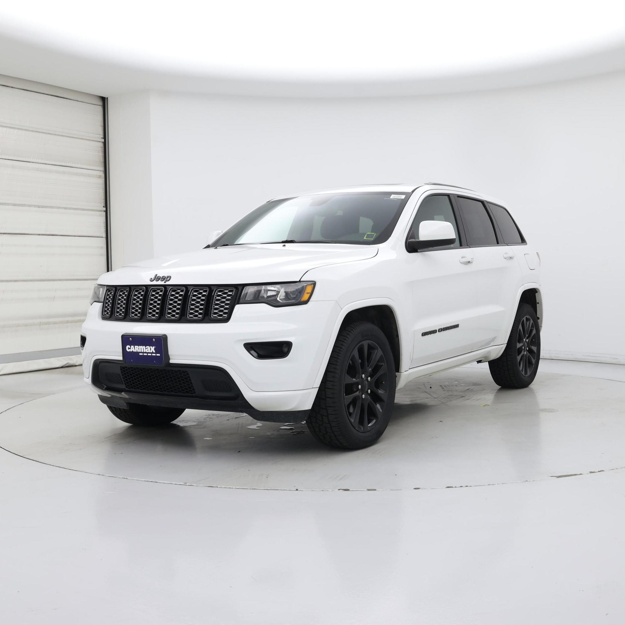 Thumbnail: 2019 Jeep Grand Cherokee - 4