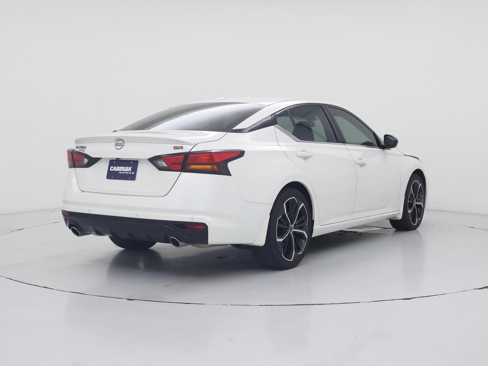 2024 Nissan Altima SR - Photo 9