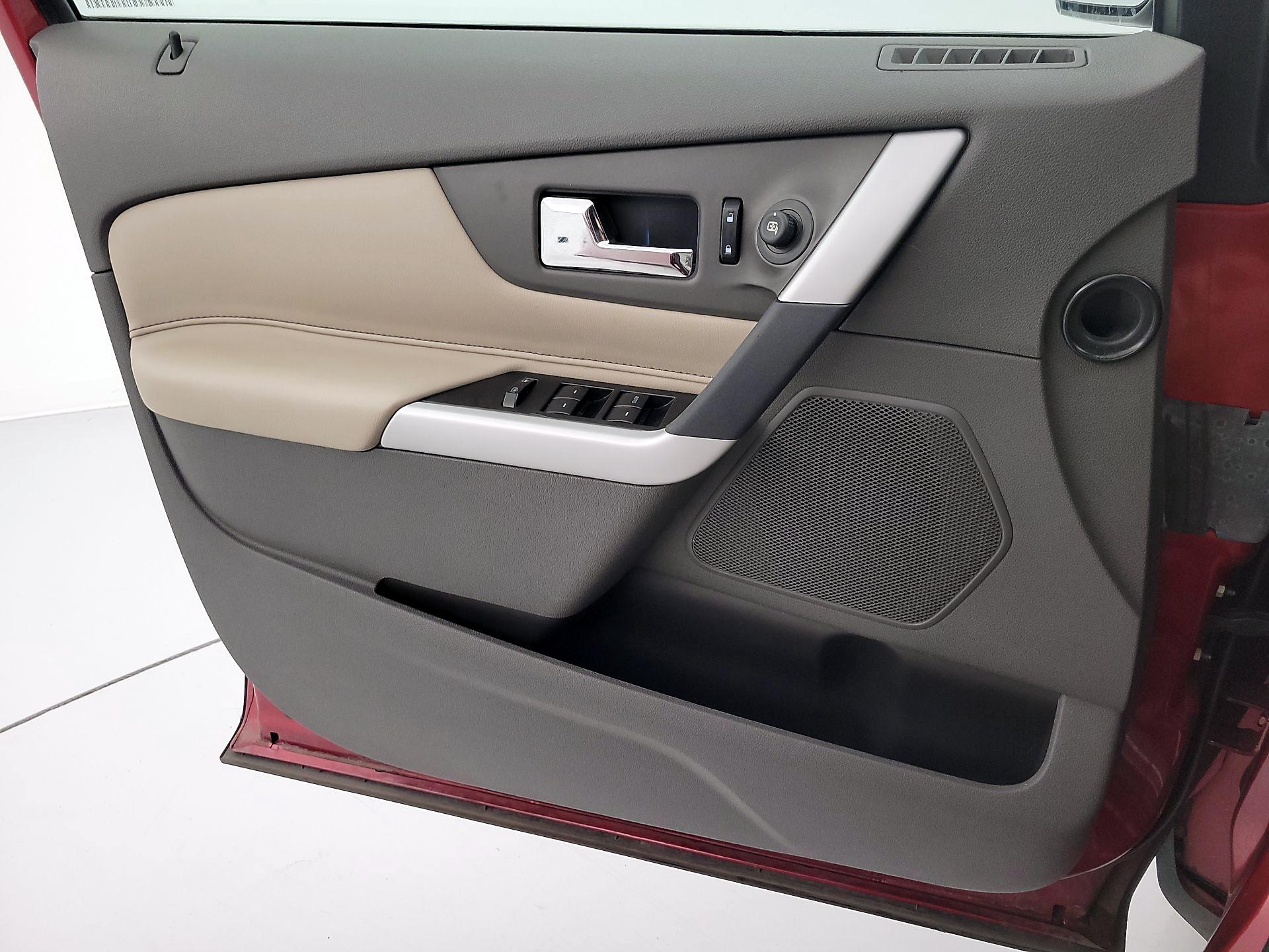 Thumbnail: 2014 Ford Edge - 12