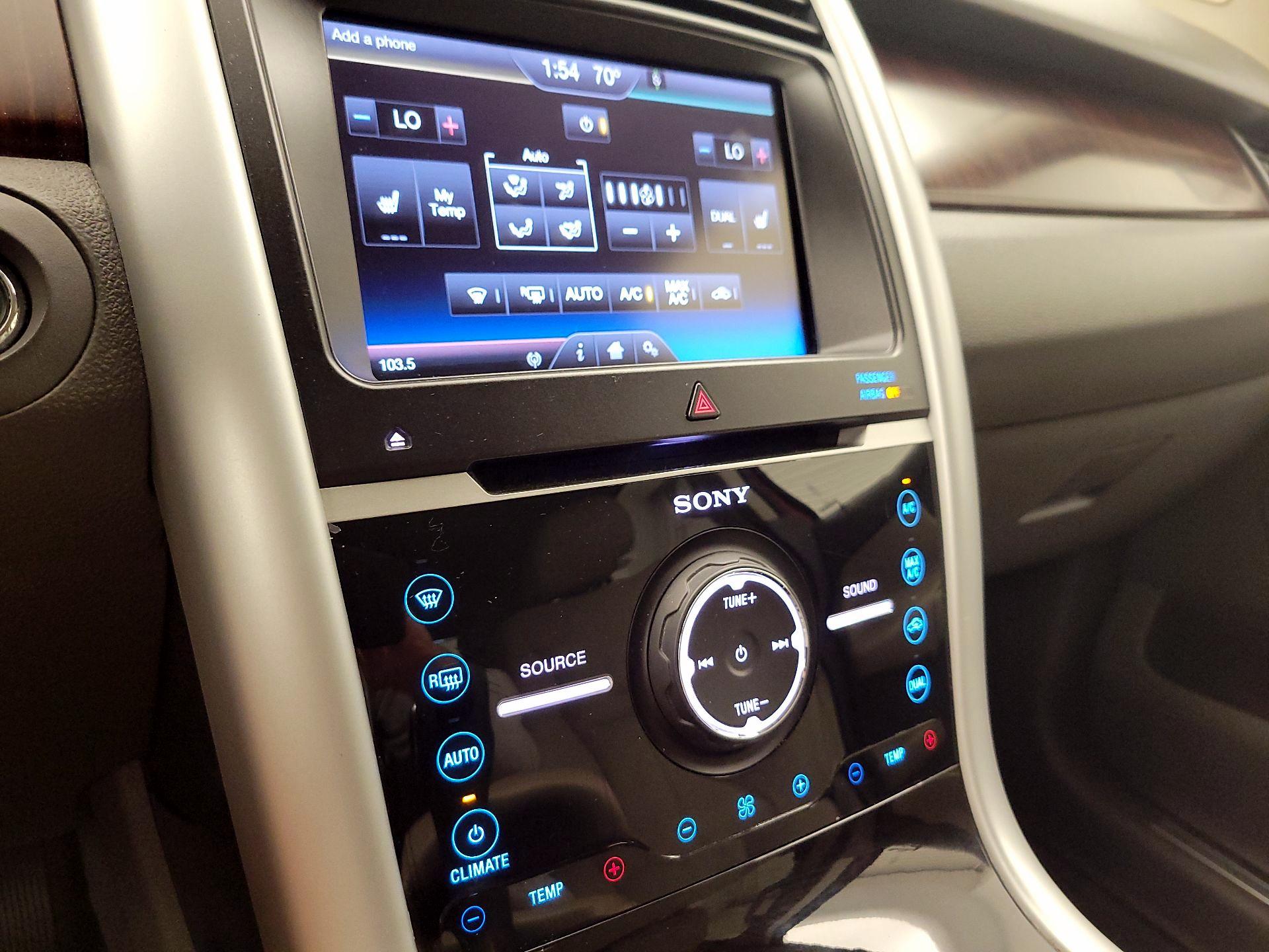 Thumbnail: 2014 Ford Edge - 17
