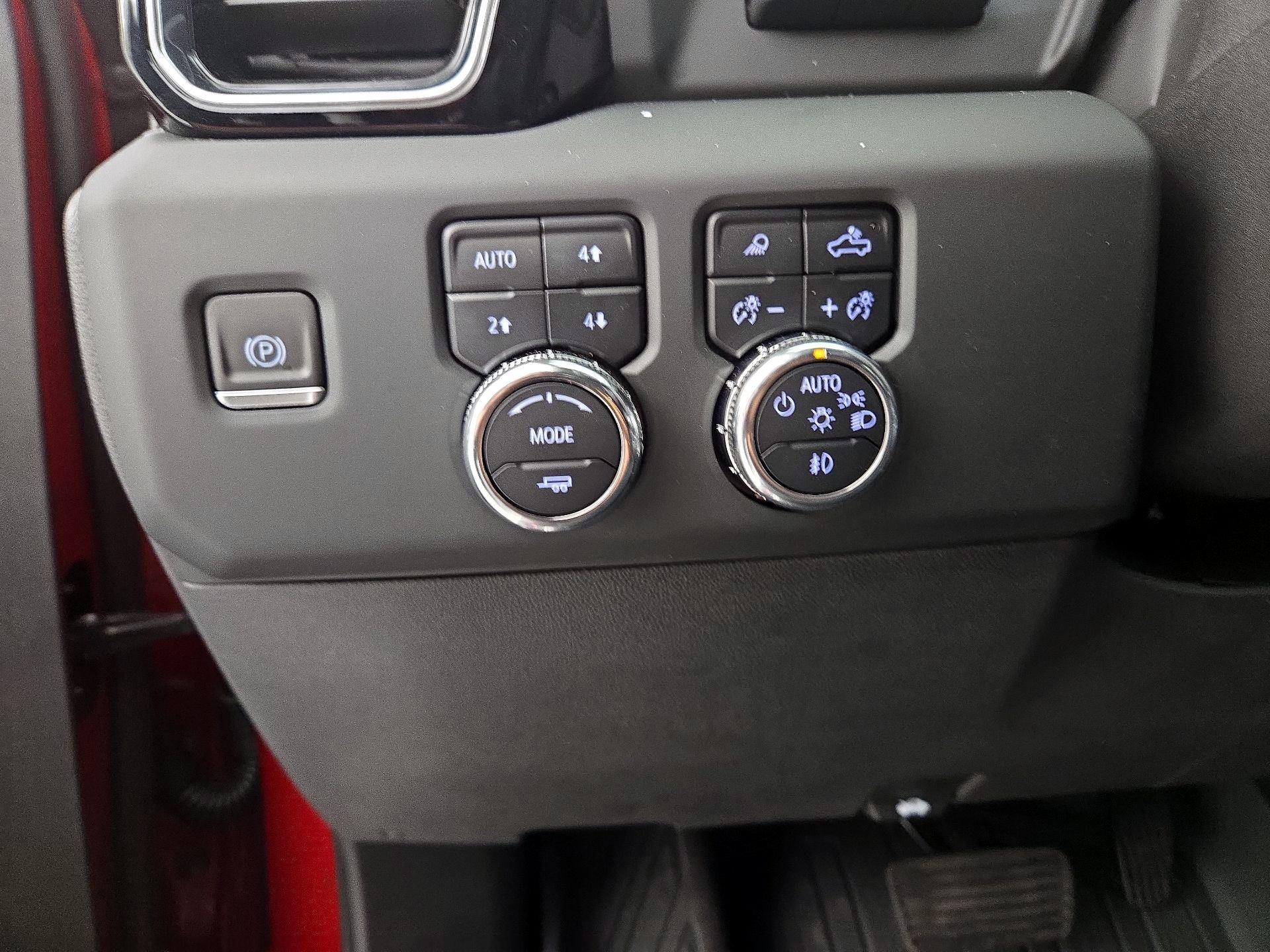 Thumbnail: 2024 GMC Sierra 1500 - 13