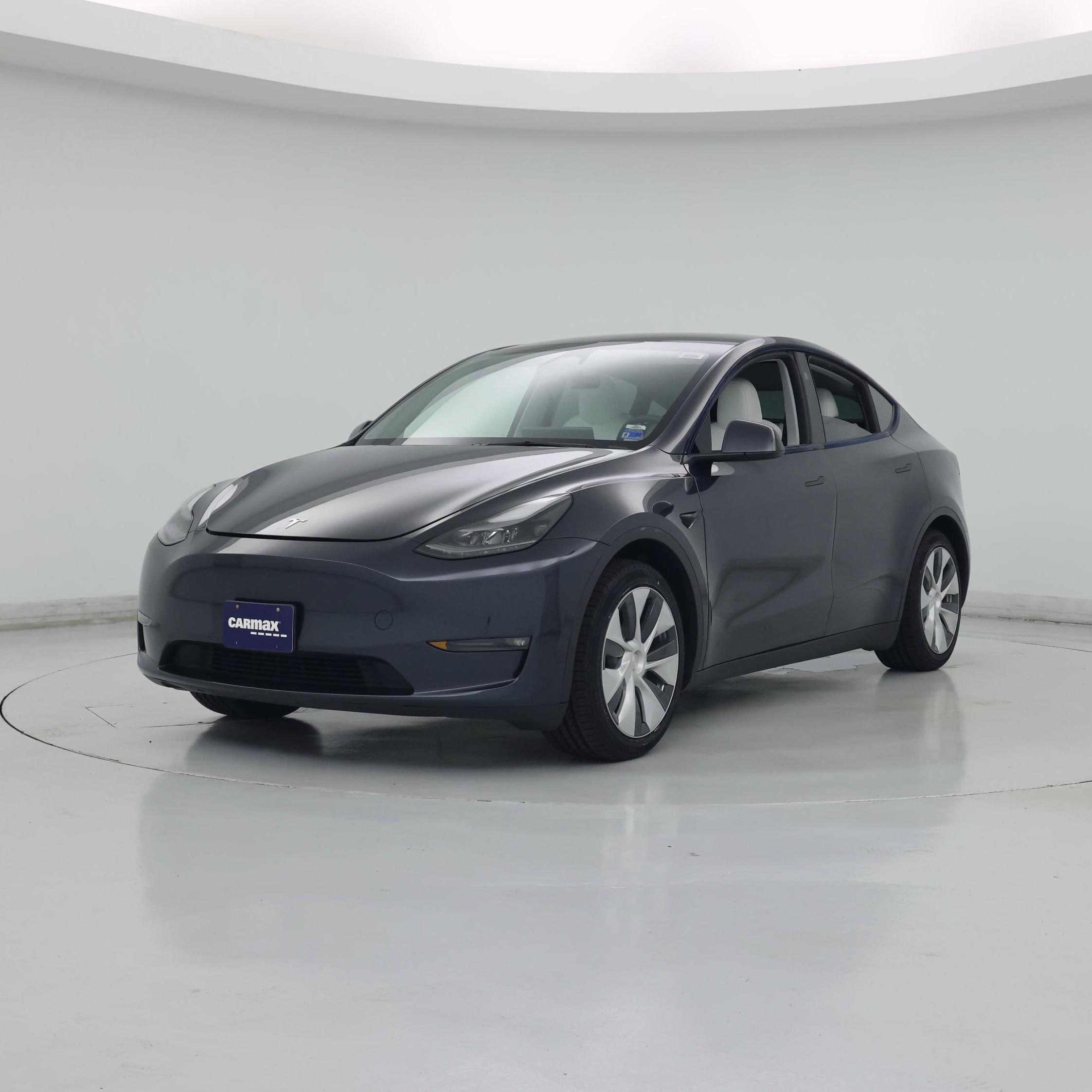 Thumbnail: 2024 Tesla Model Y - 4