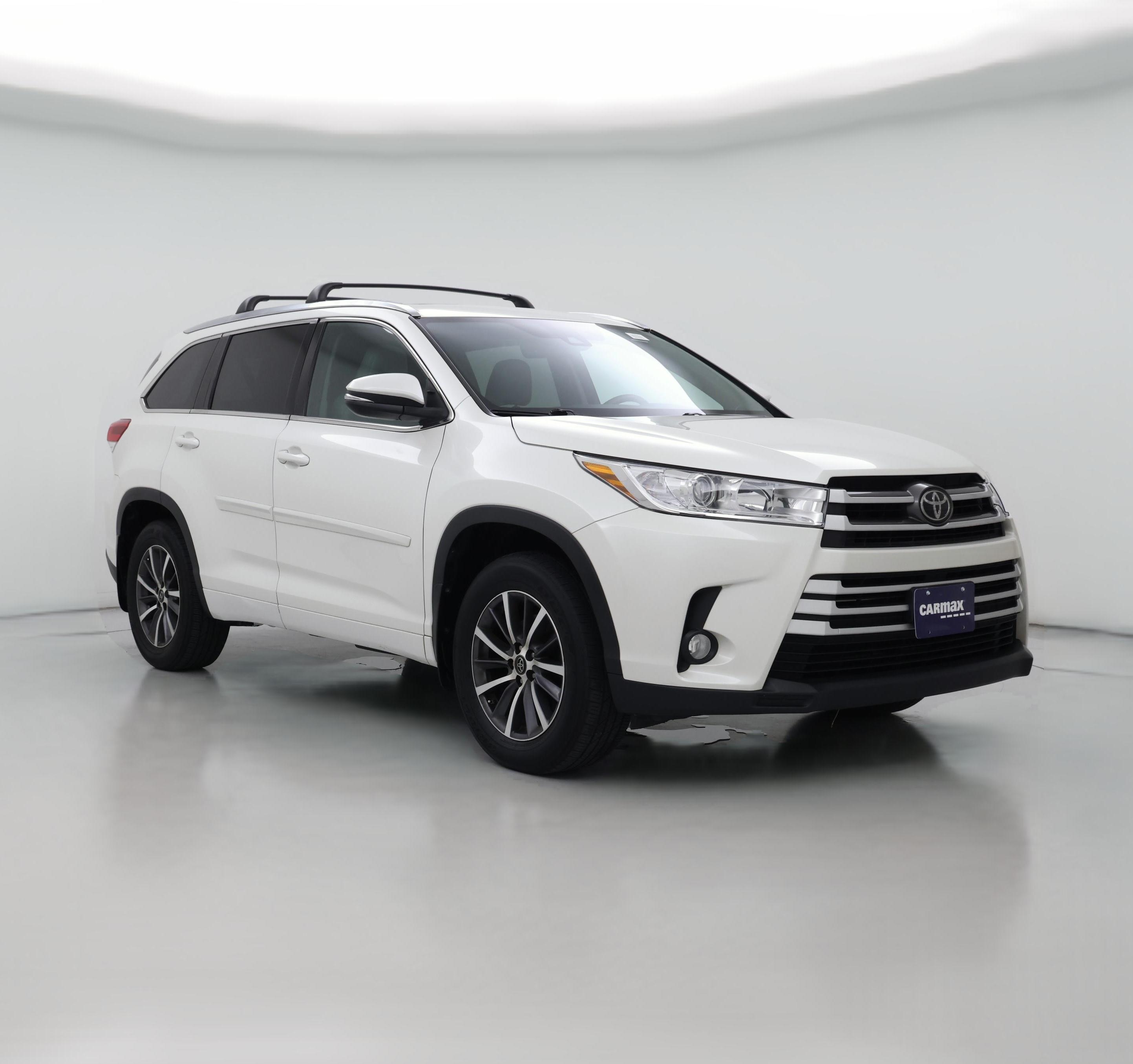 Thumbnail: 2017 Toyota Highlander - 1