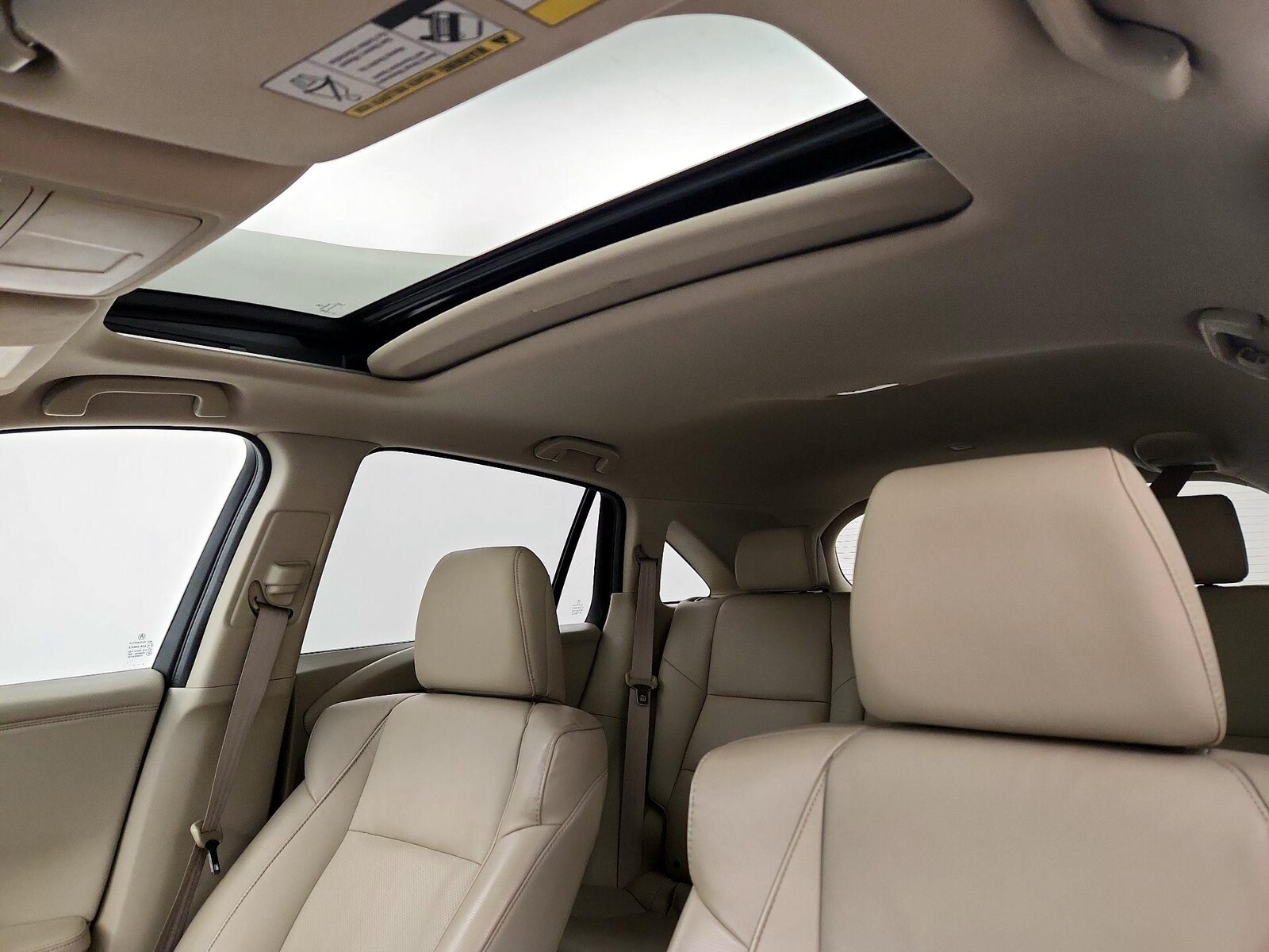Sunroof(s) & Overhead Airbags