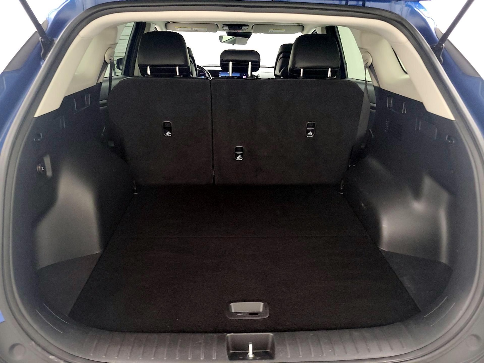 2023 Kia Sportage EX - Photo 22