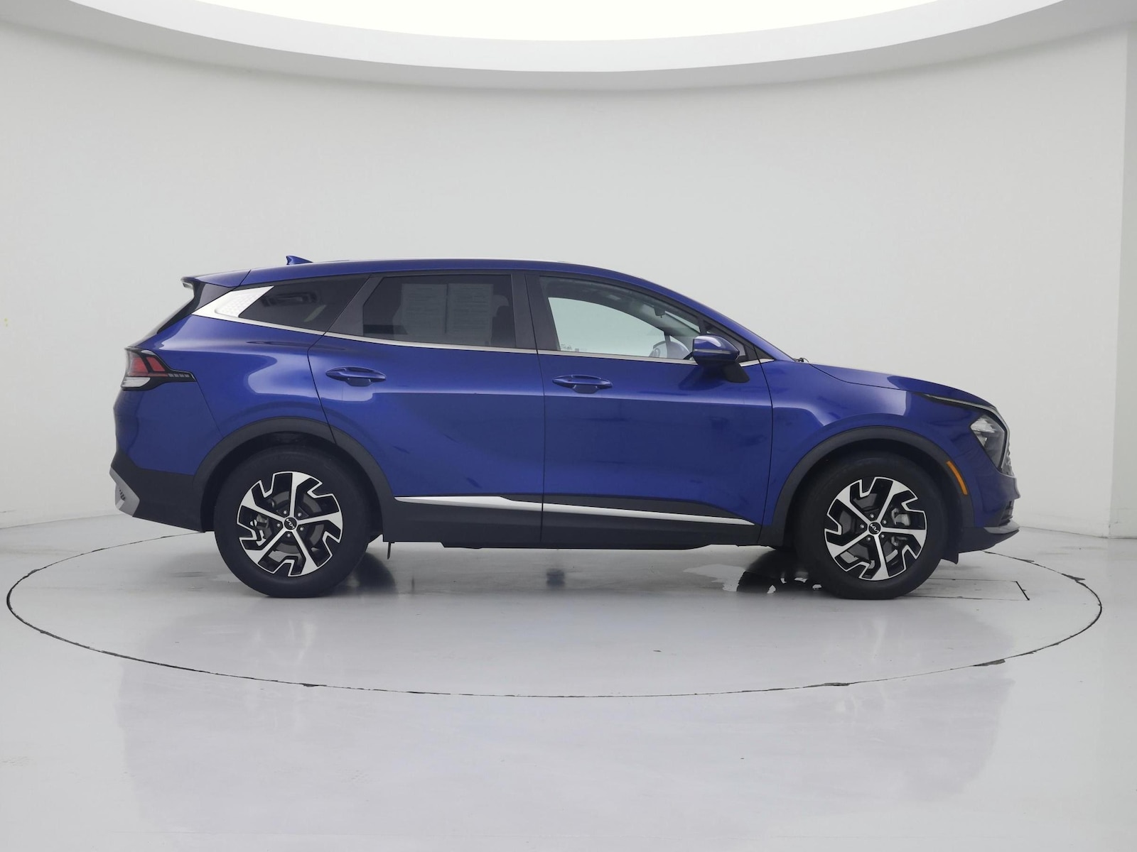 2023 Kia Sportage EX - Photo 8